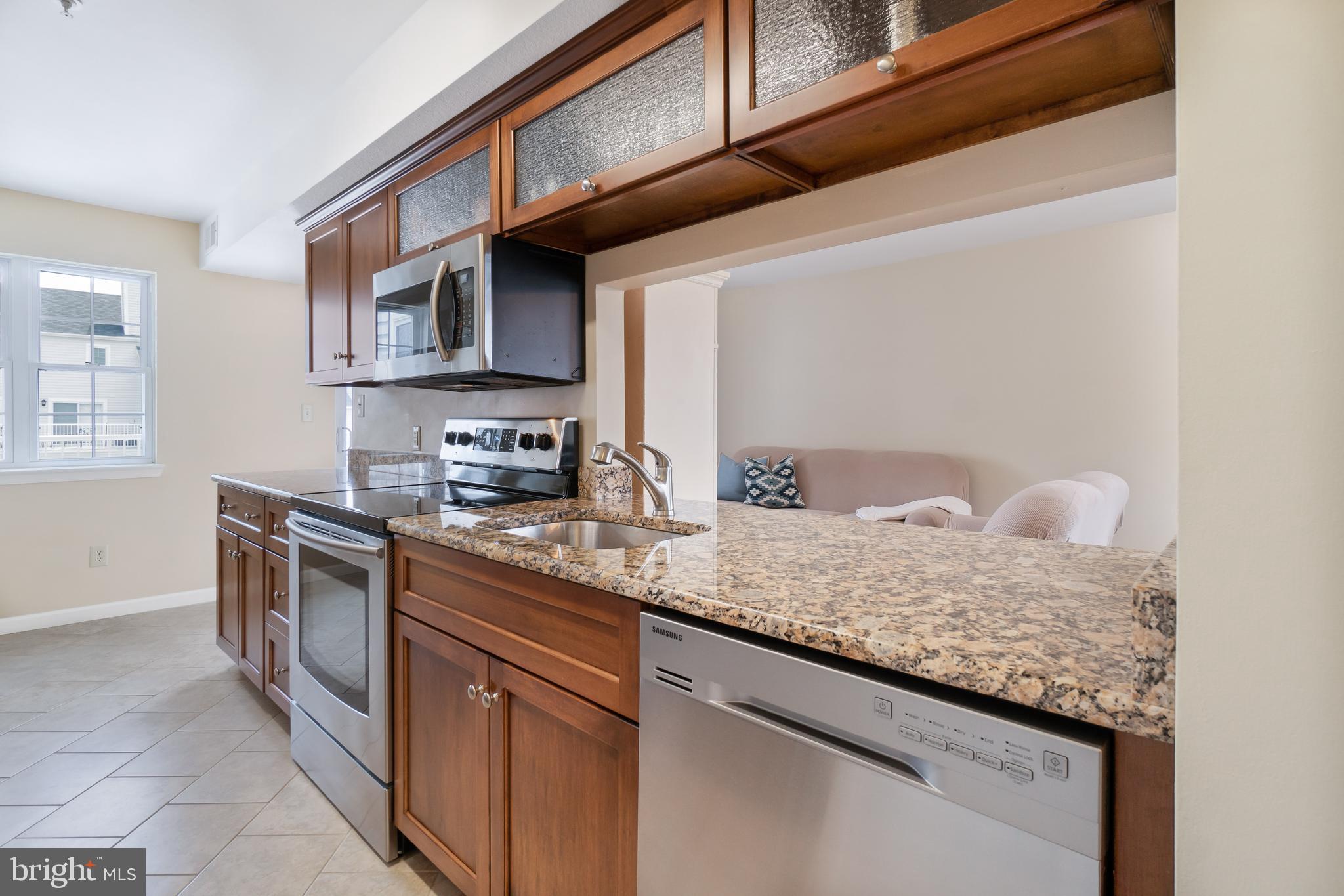 TOMES LANDING - Residential