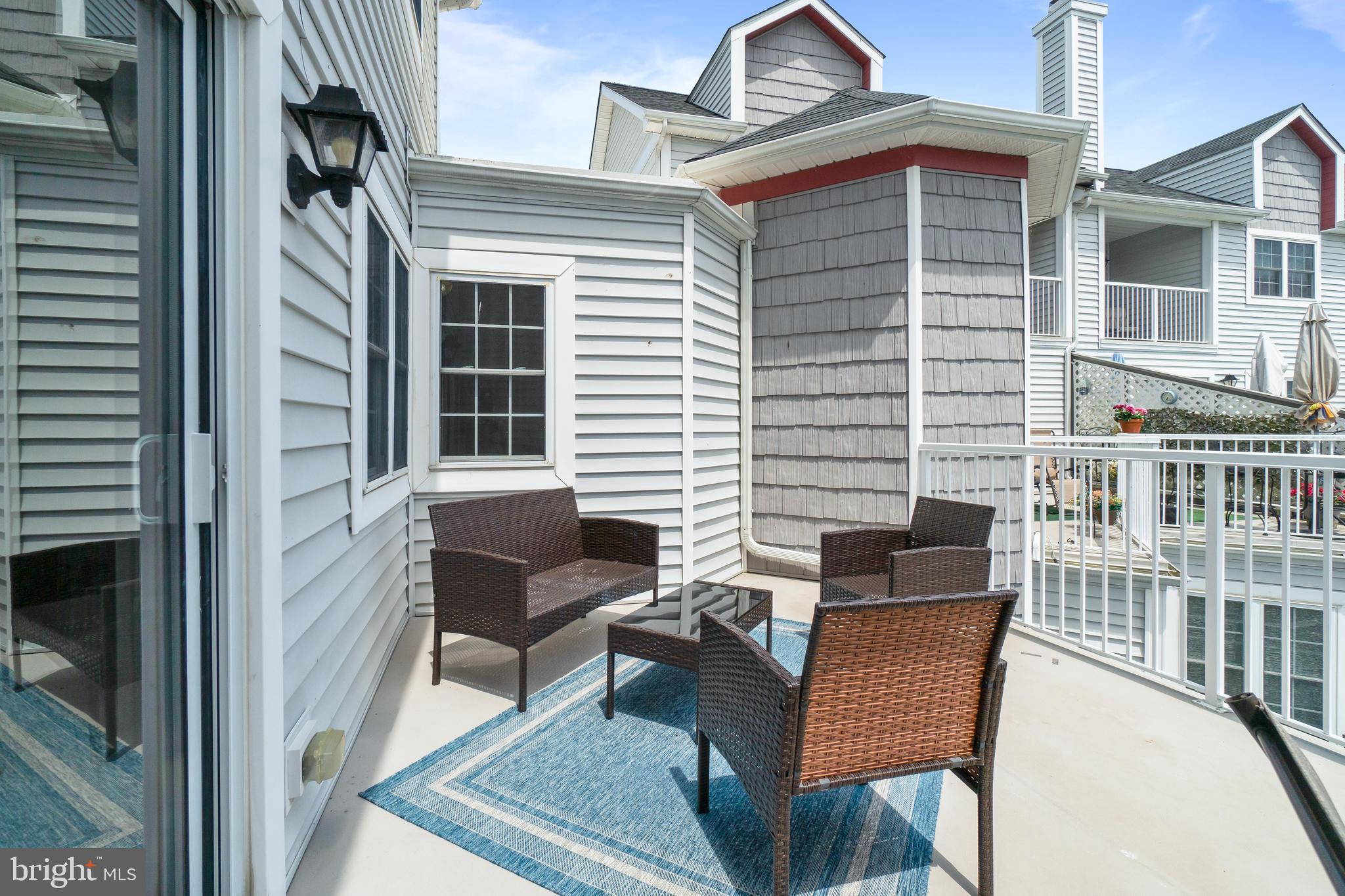 TOMES LANDING - Residential