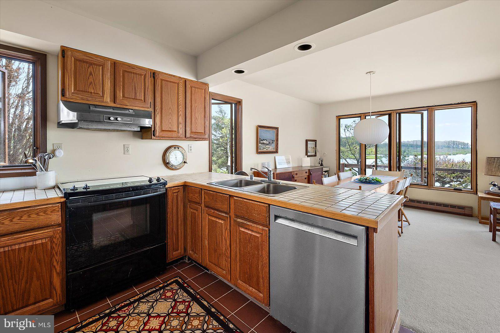 BAYVIEW PARK - Residential