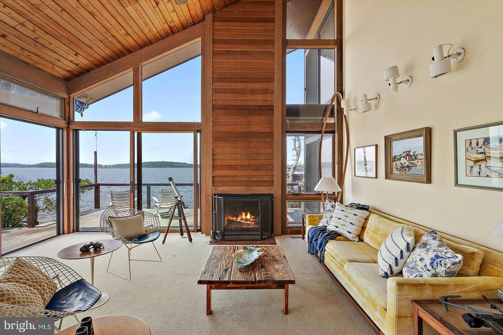 BAYVIEW PARK - Residential