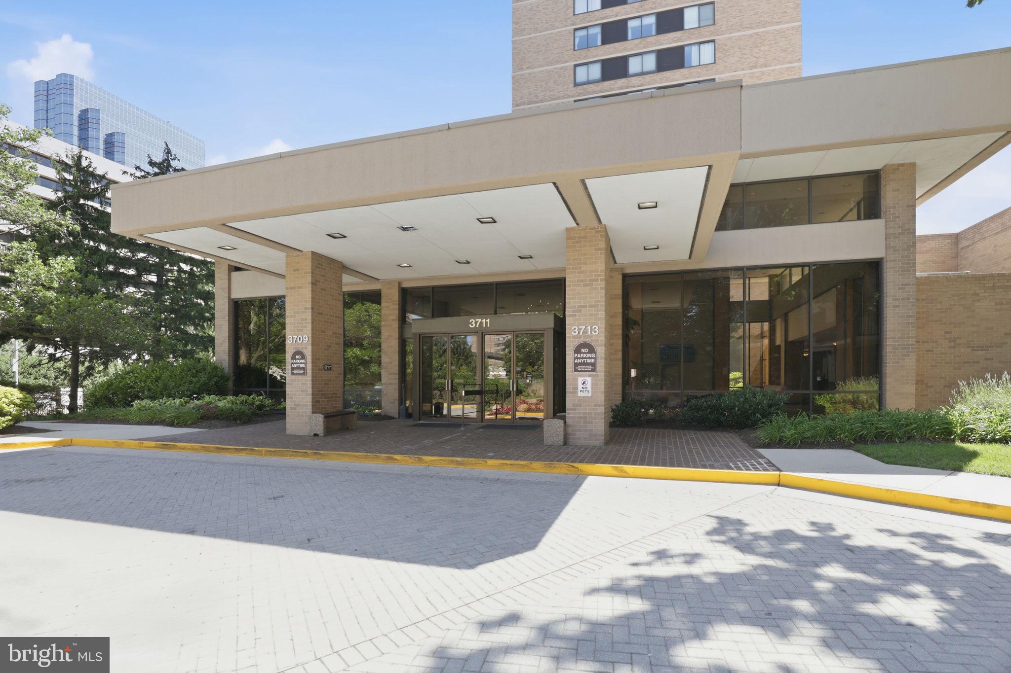 3713 S GEORGE MASON DRIVE 810