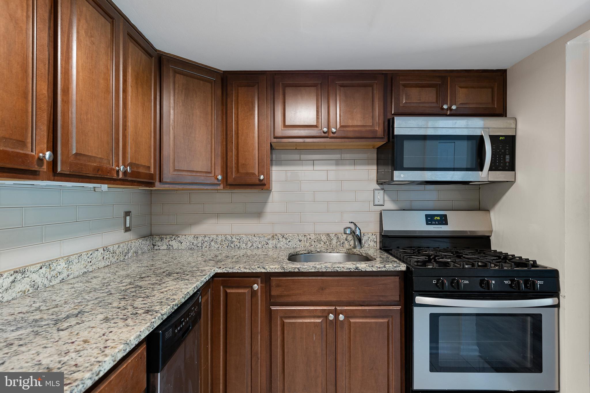 62 ETHAN ALLEN COURT