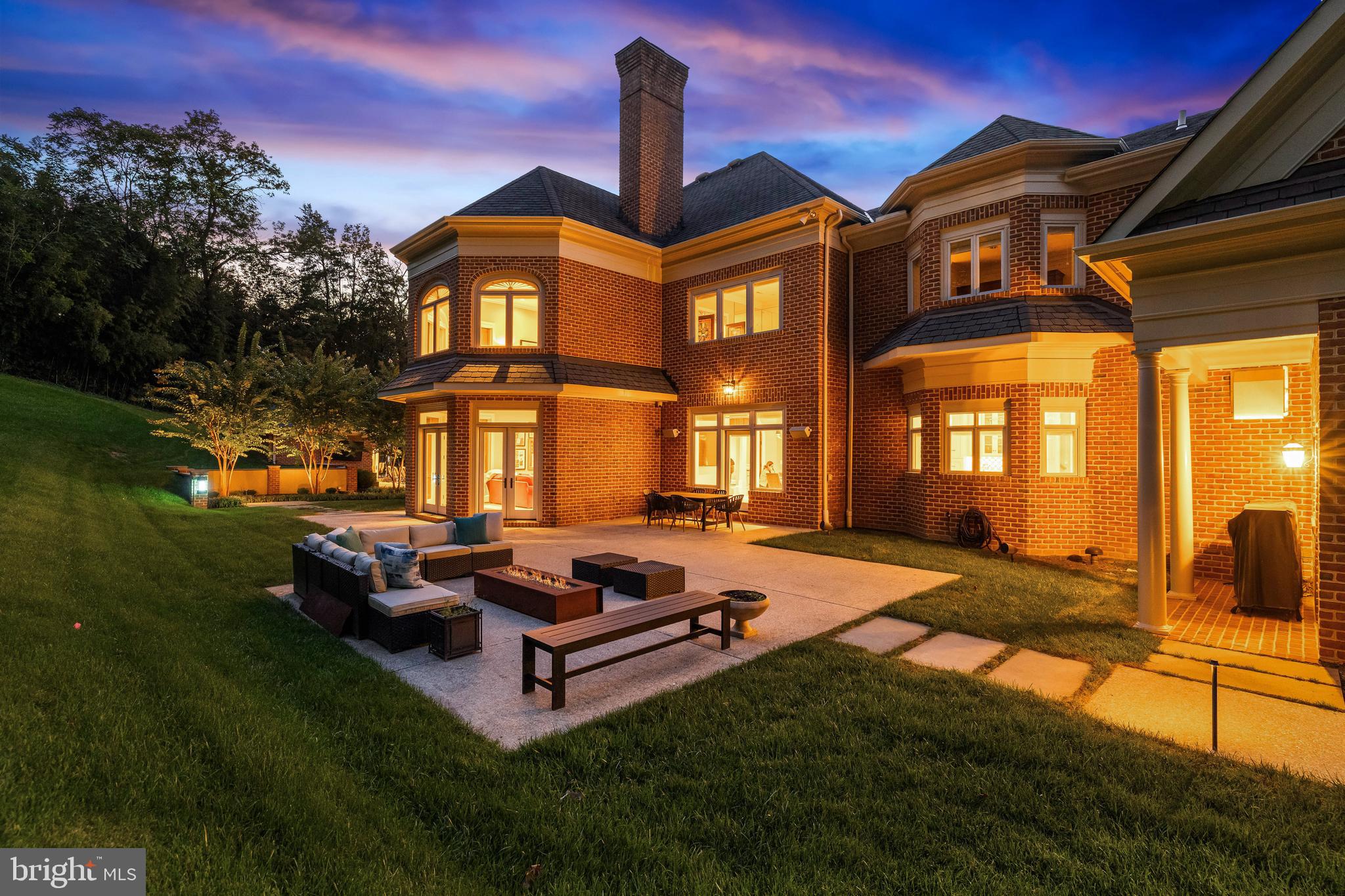 RUXTON - Residential