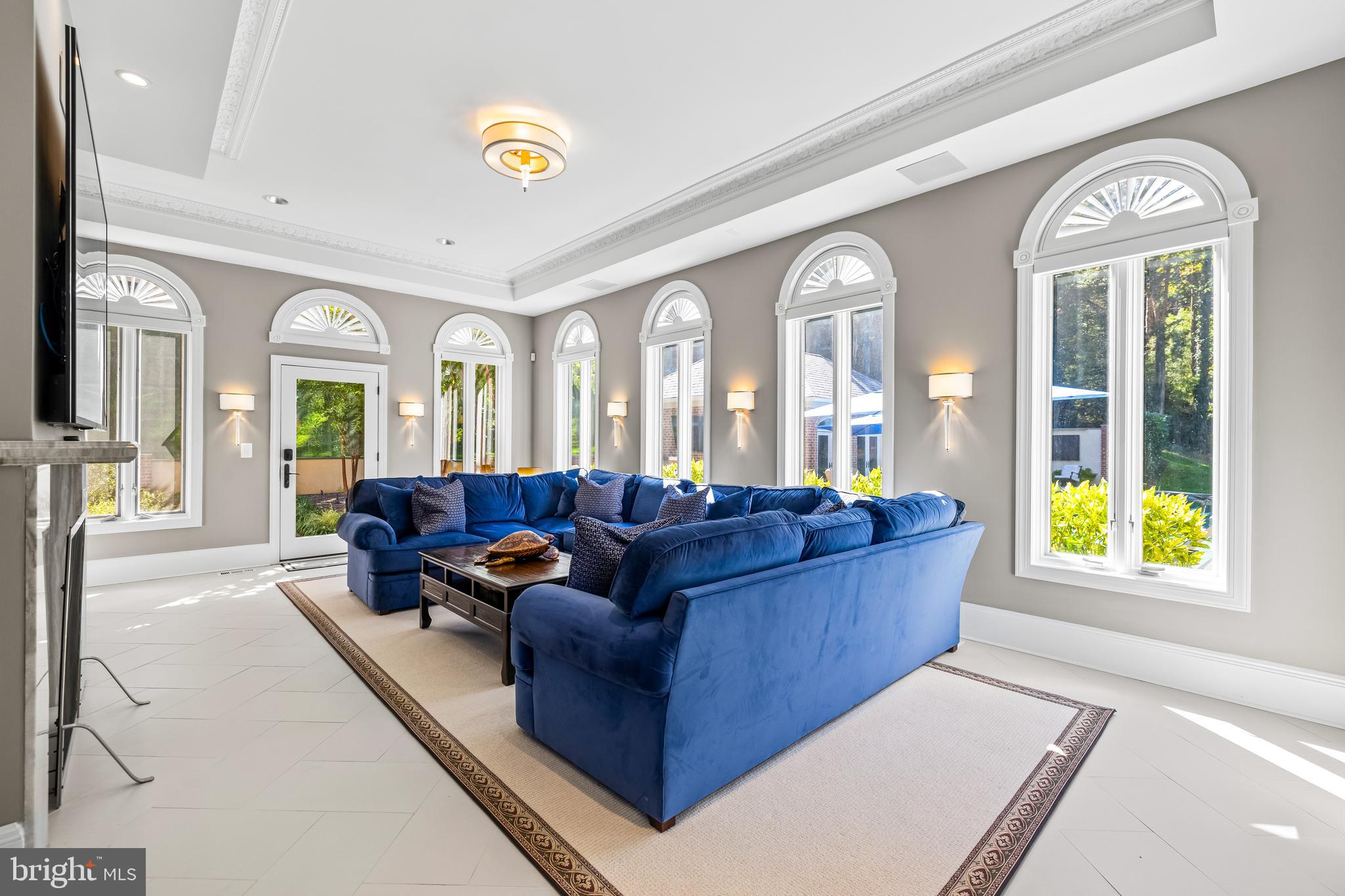 RUXTON - Residential