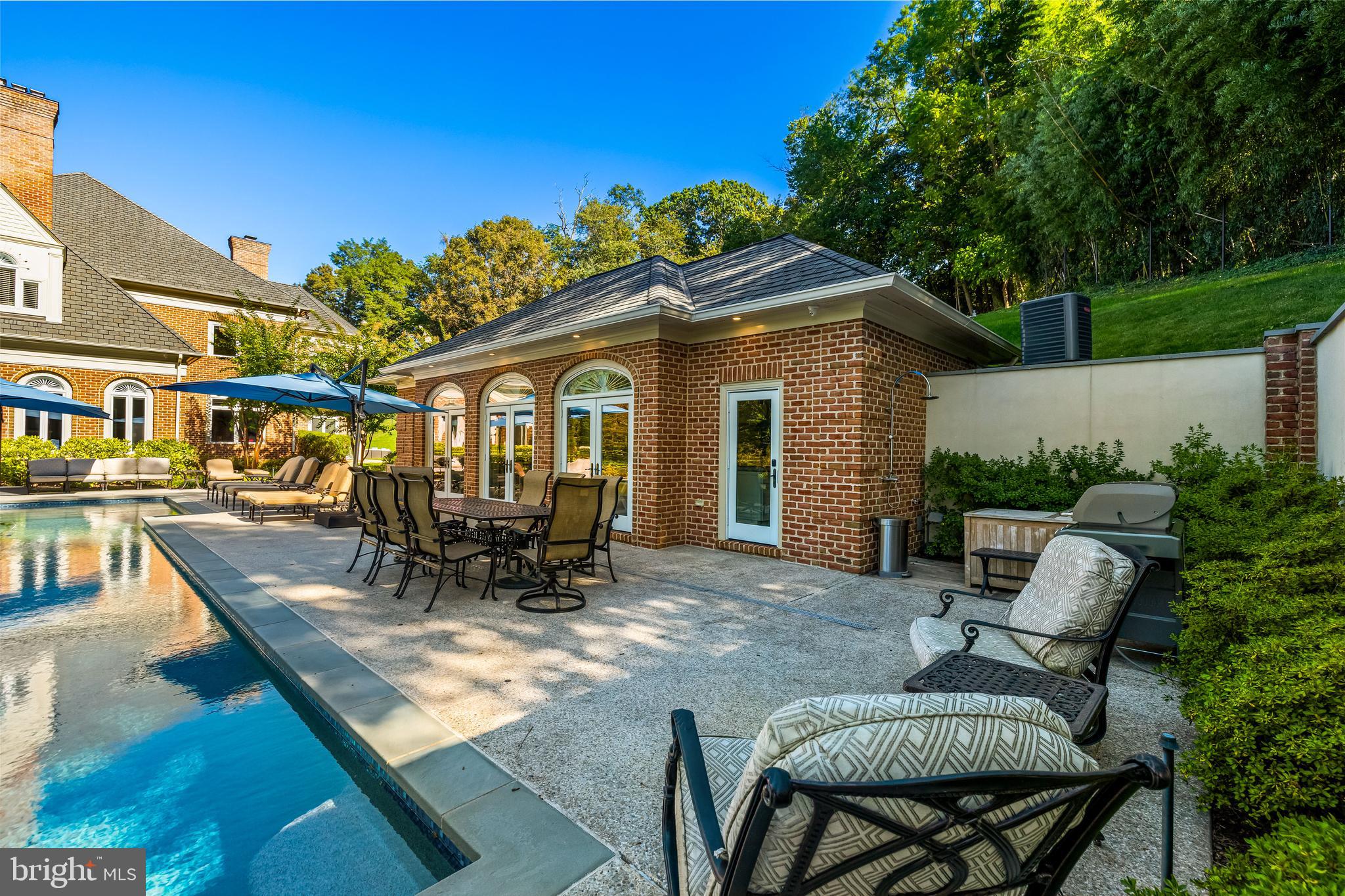 RUXTON - Residential