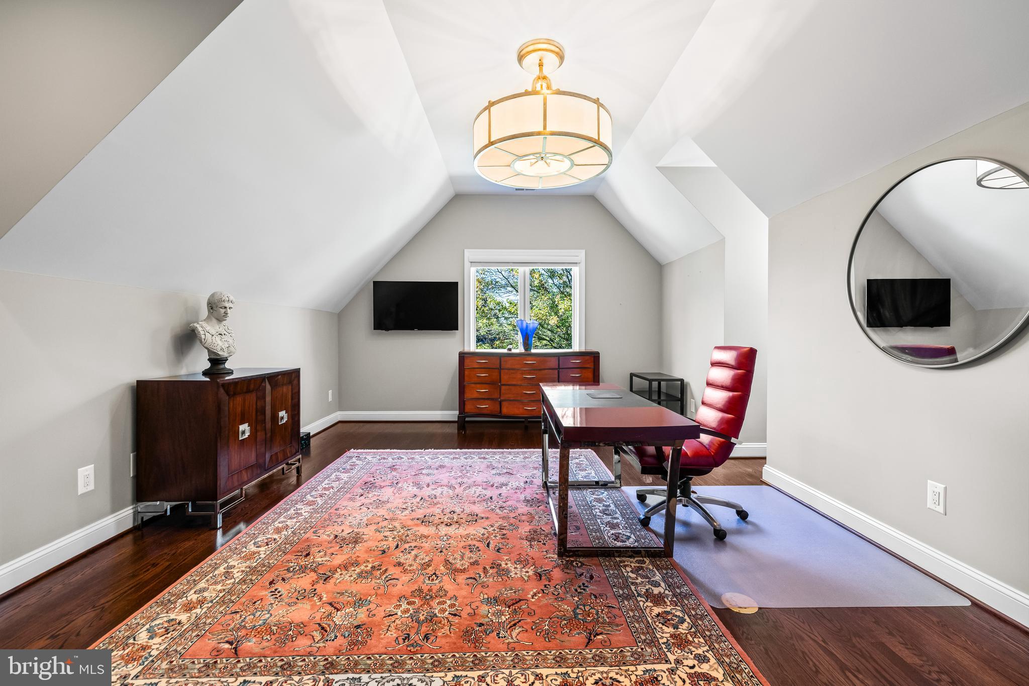 RUXTON - Residential