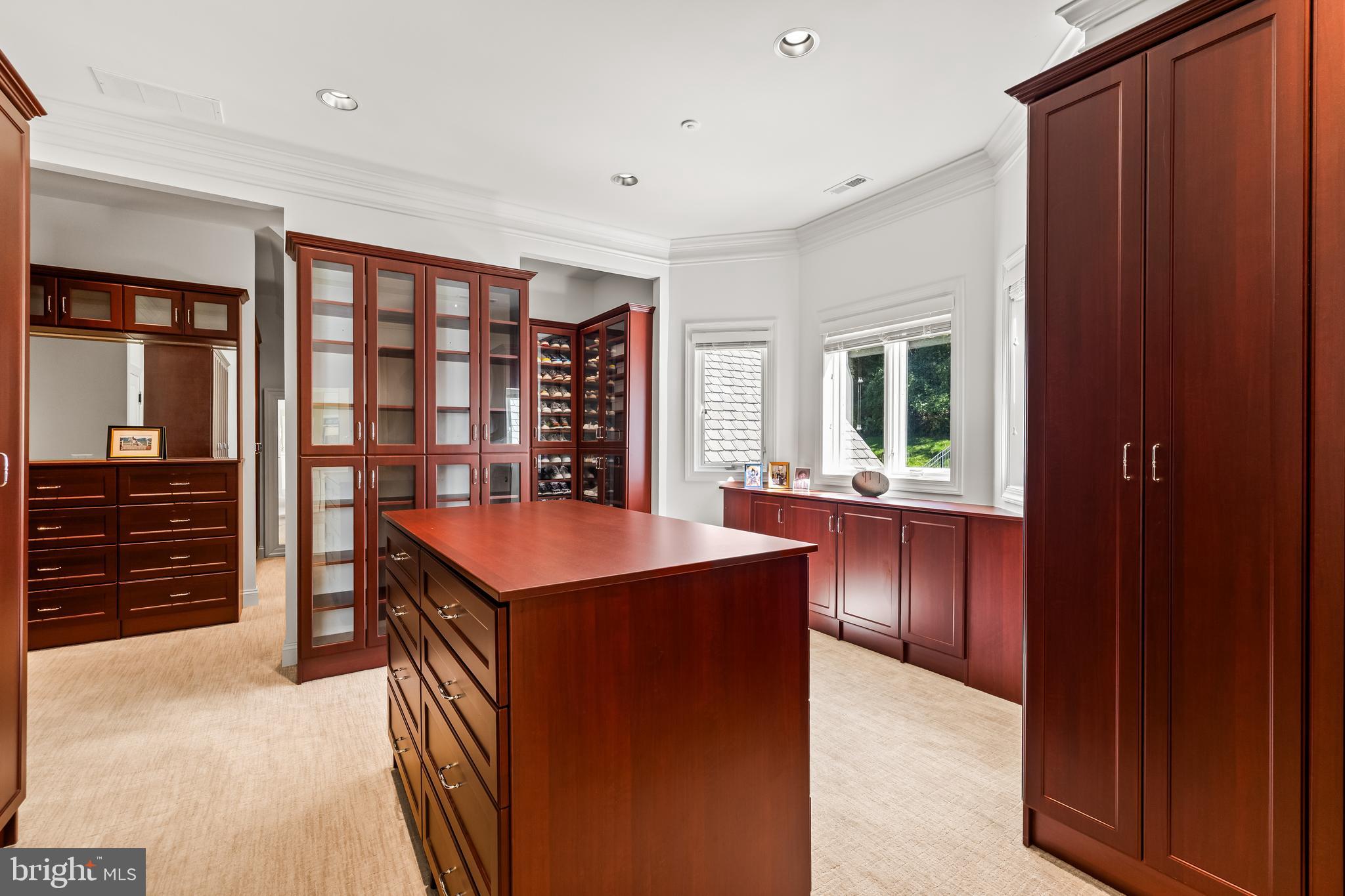 RUXTON - Residential