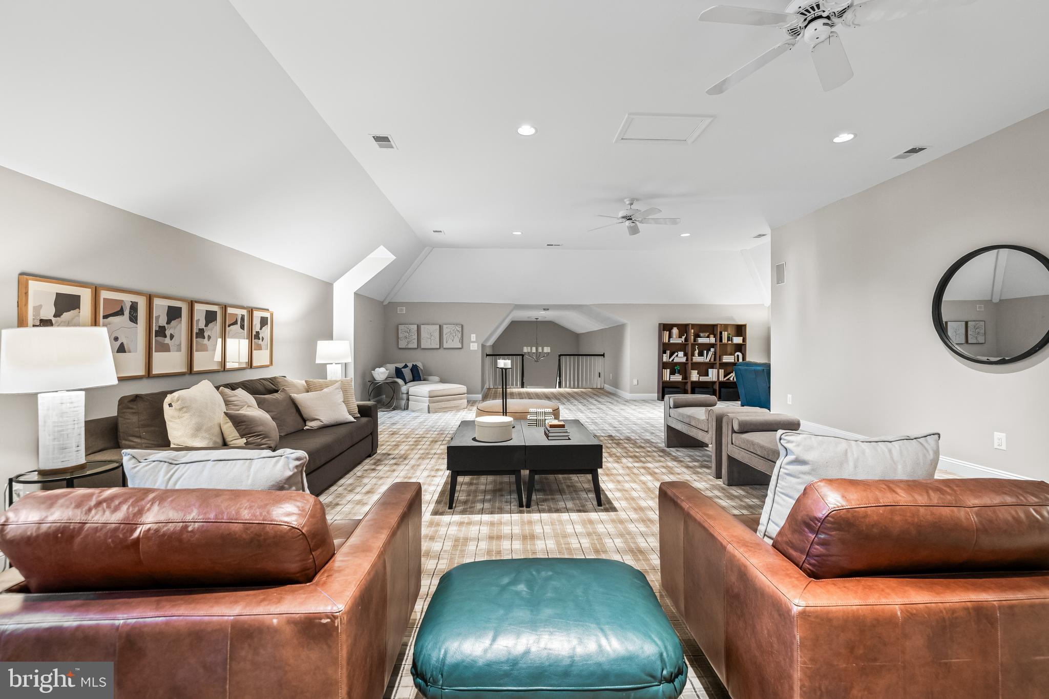 RUXTON - Residential