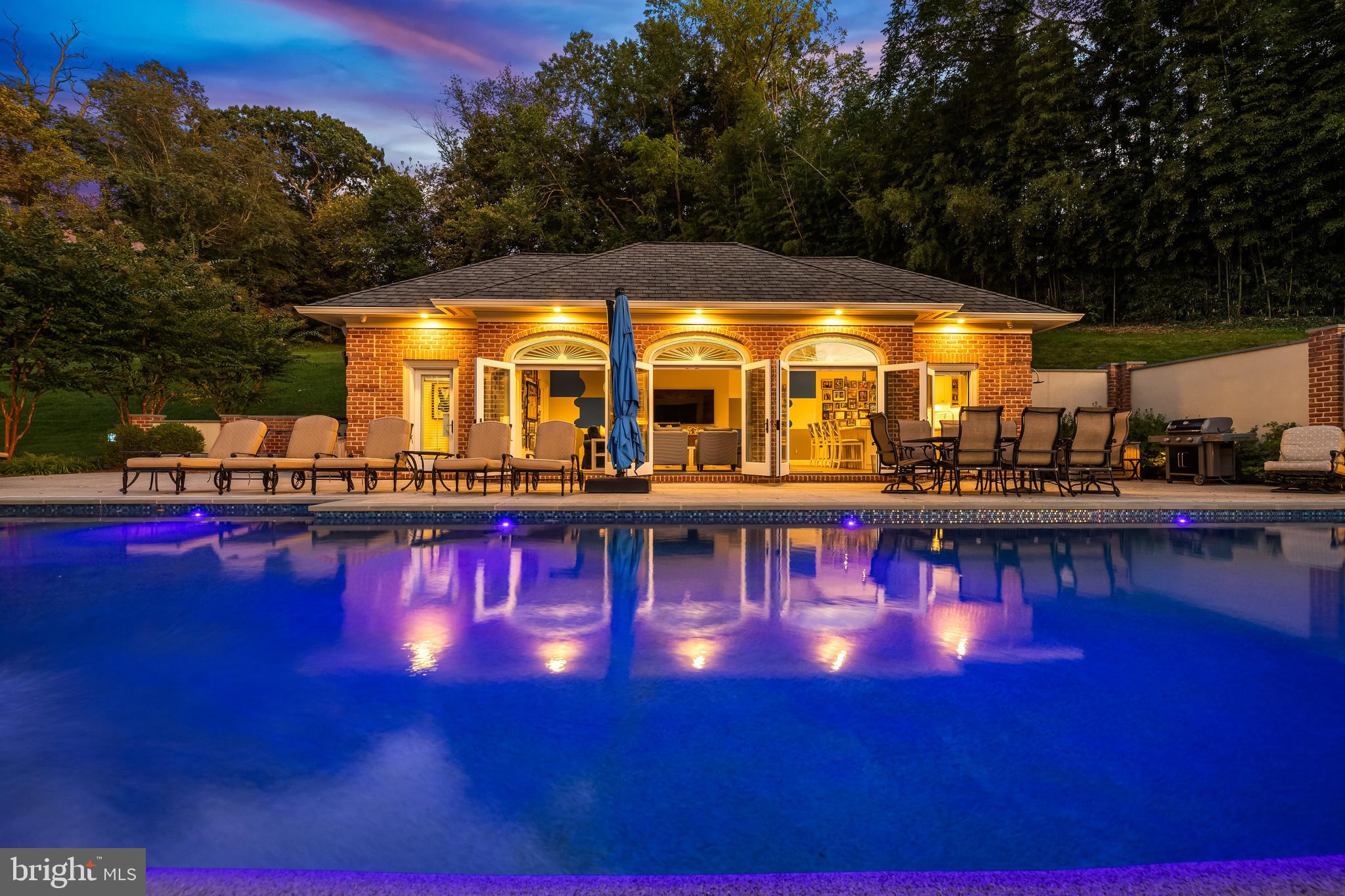 RUXTON - Residential