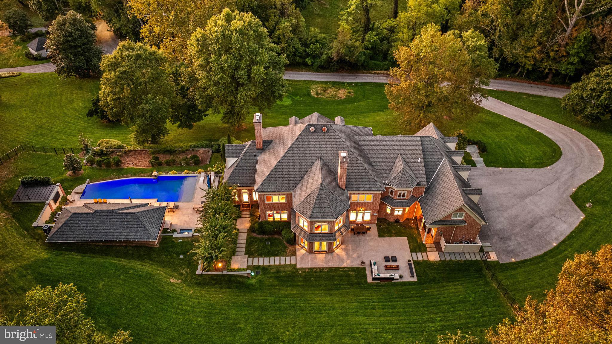 RUXTON - Residential