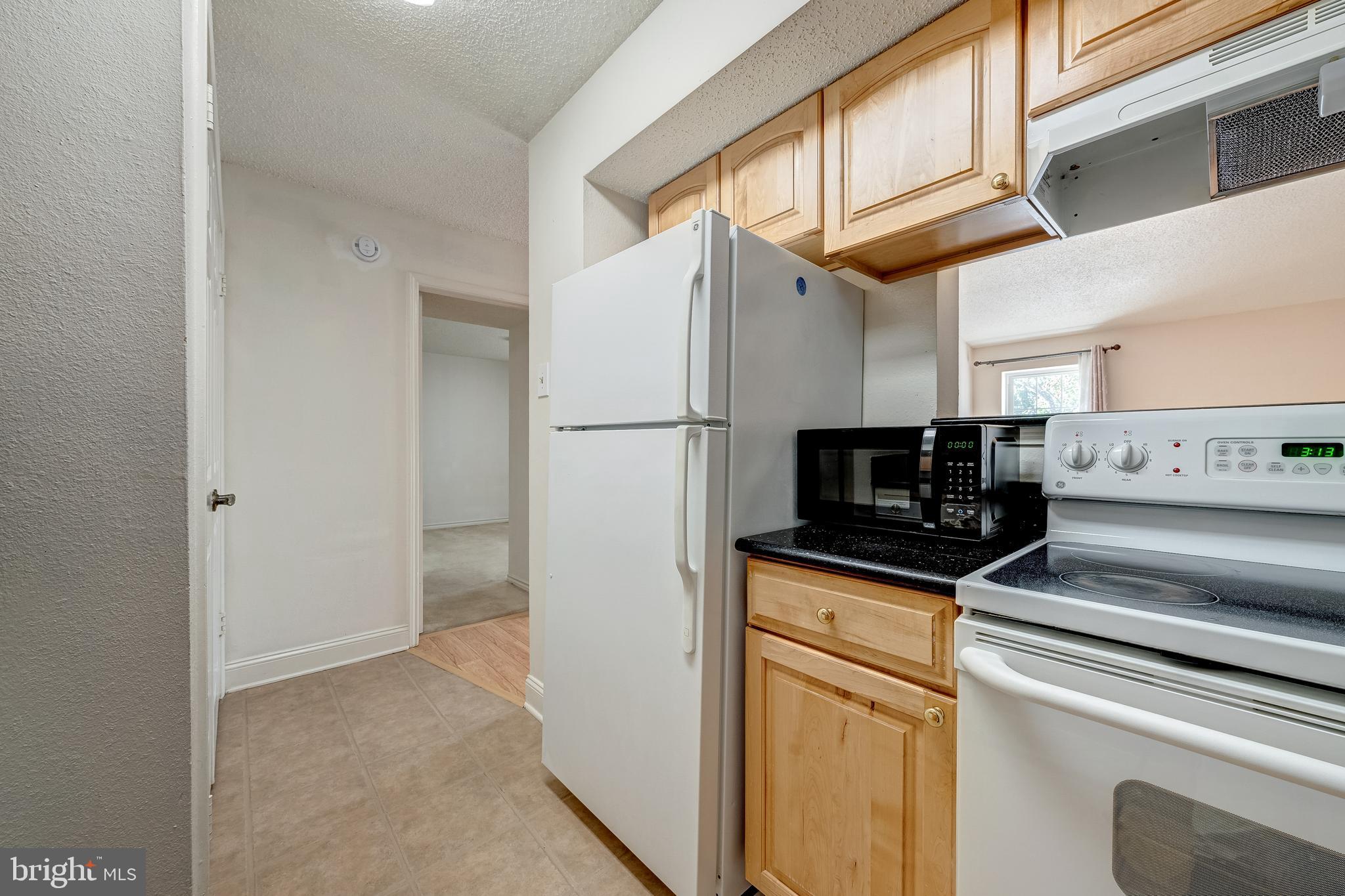 FOUNTAINS AT MCLEAN - Residential Lease