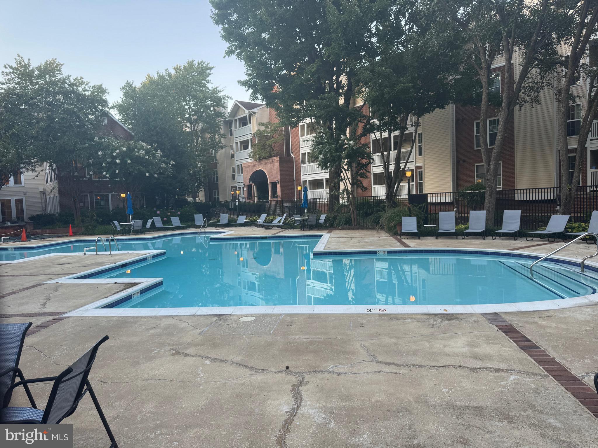 FOUNTAINS AT MCLEAN - Residential Lease