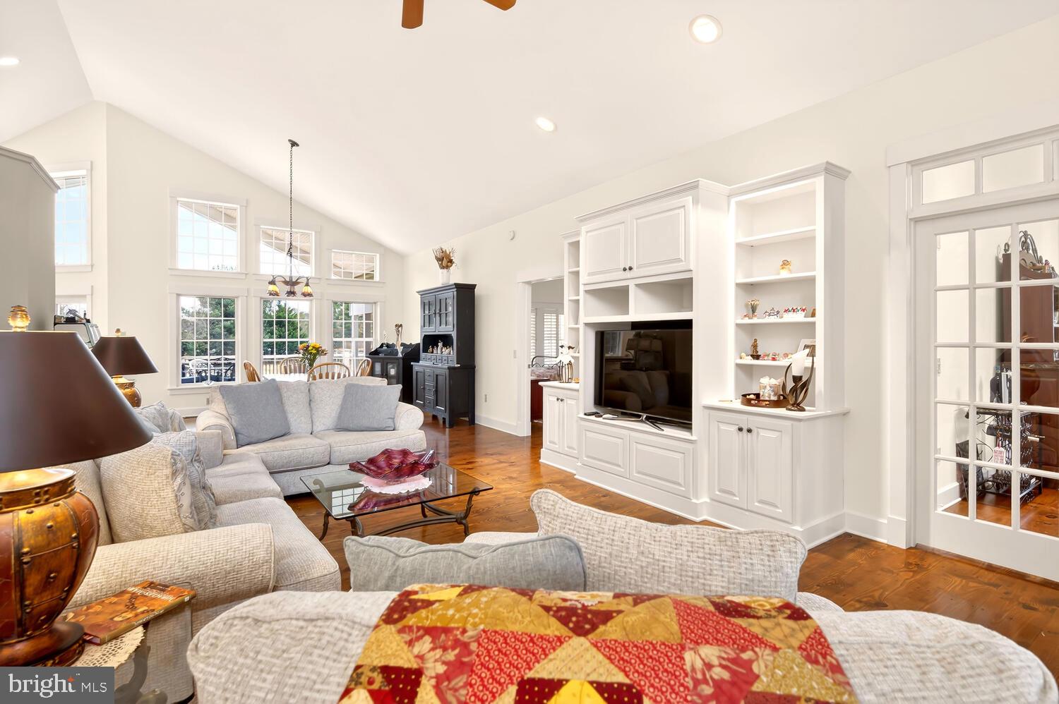 PENDLETON FARMS - Residential