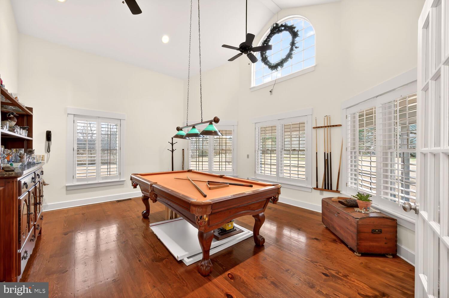 PENDLETON FARMS - Residential