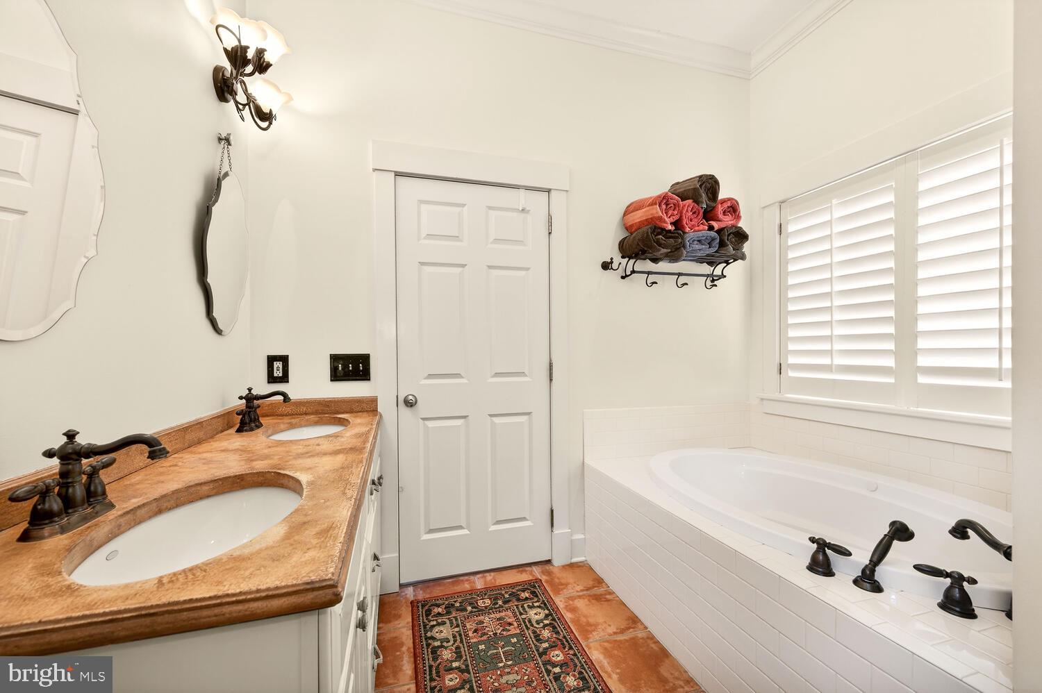 PENDLETON FARMS - Residential