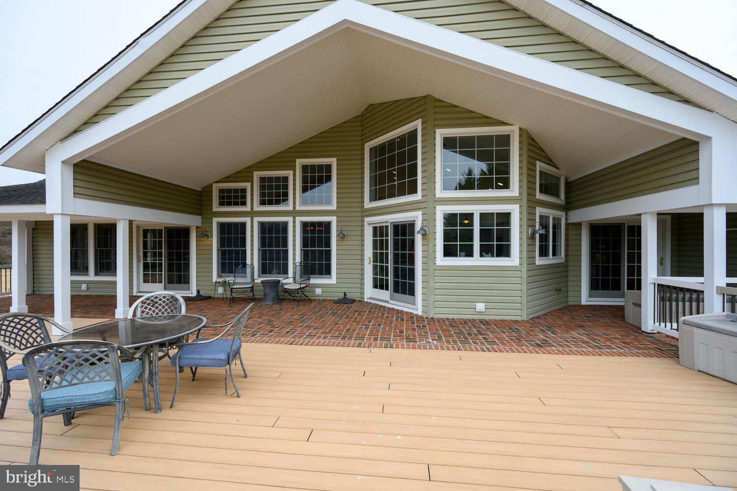 PENDLETON FARMS - Residential