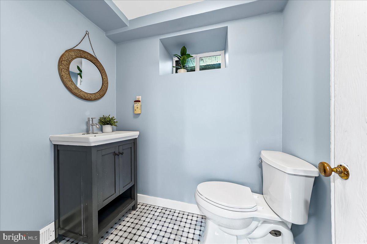 GLADWYNE - Residential