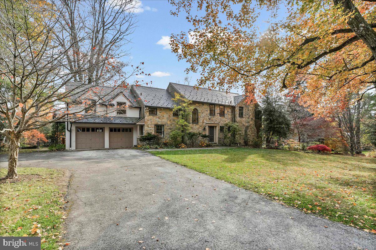 GLADWYNE - Residential