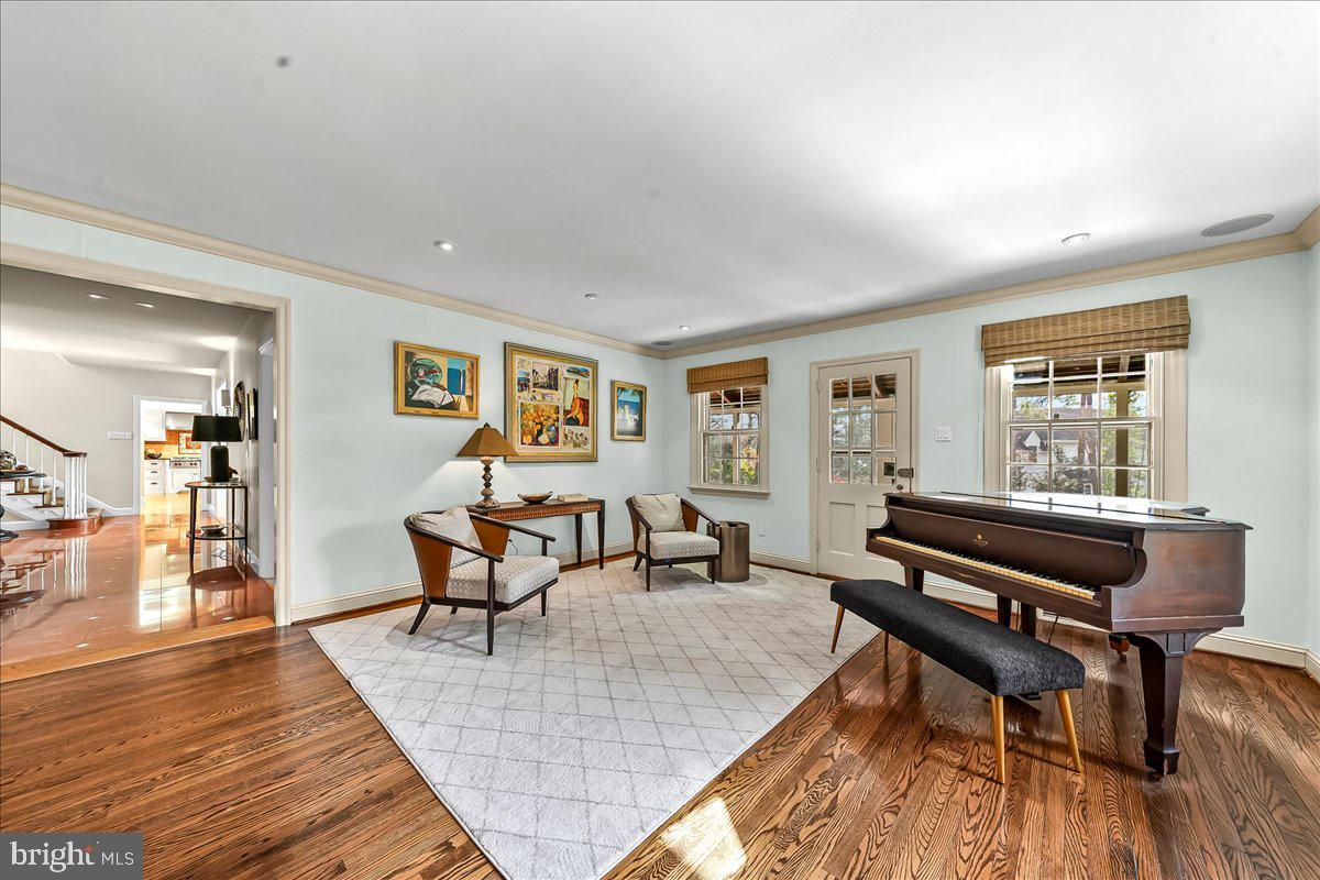 GLADWYNE - Residential