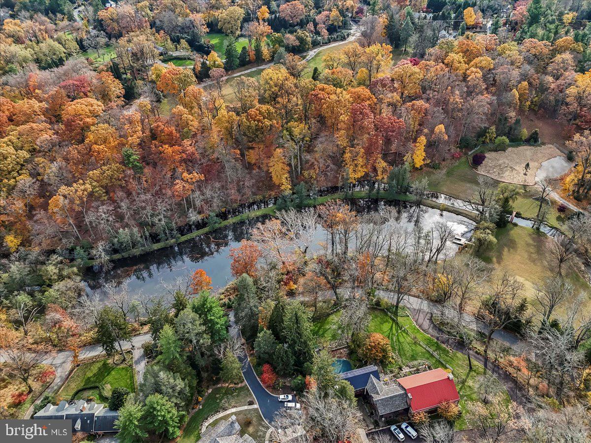 GLADWYNE - Residential