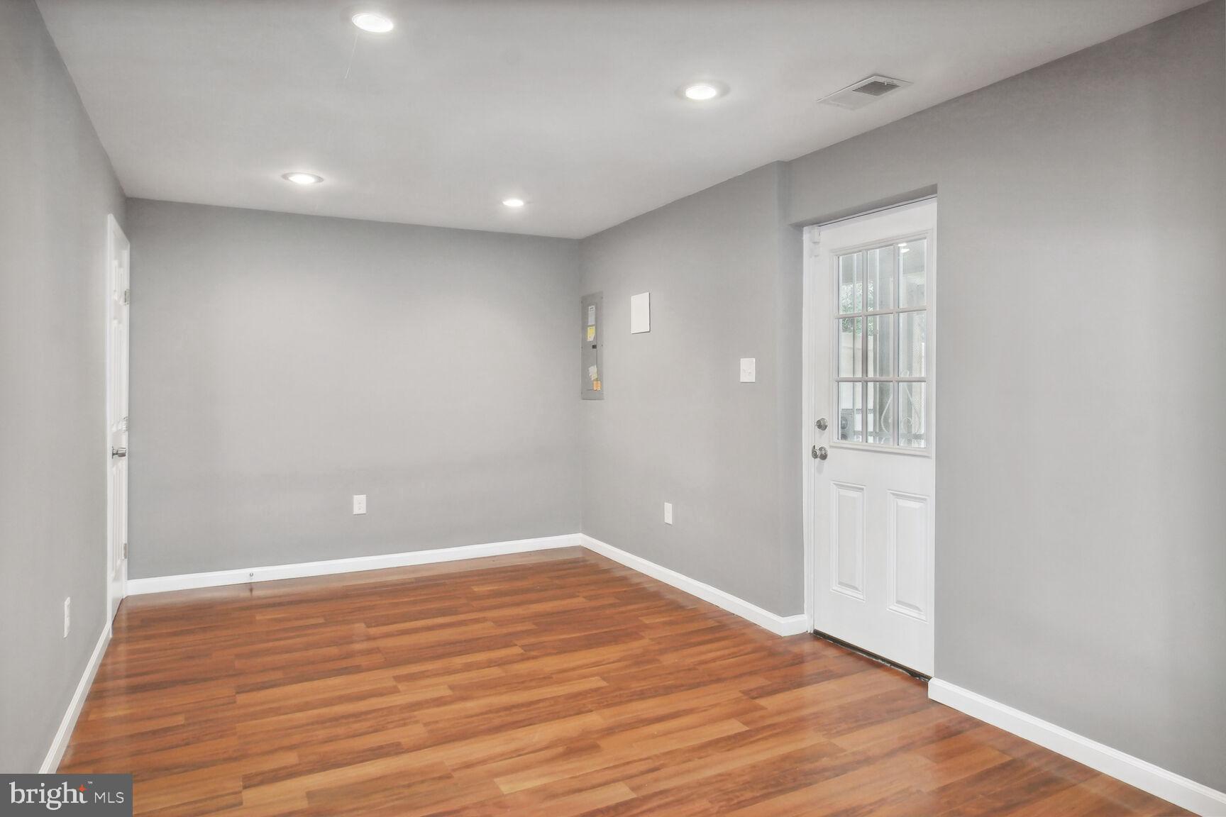 MARBURY VILLAGE - PLAT O - Residential