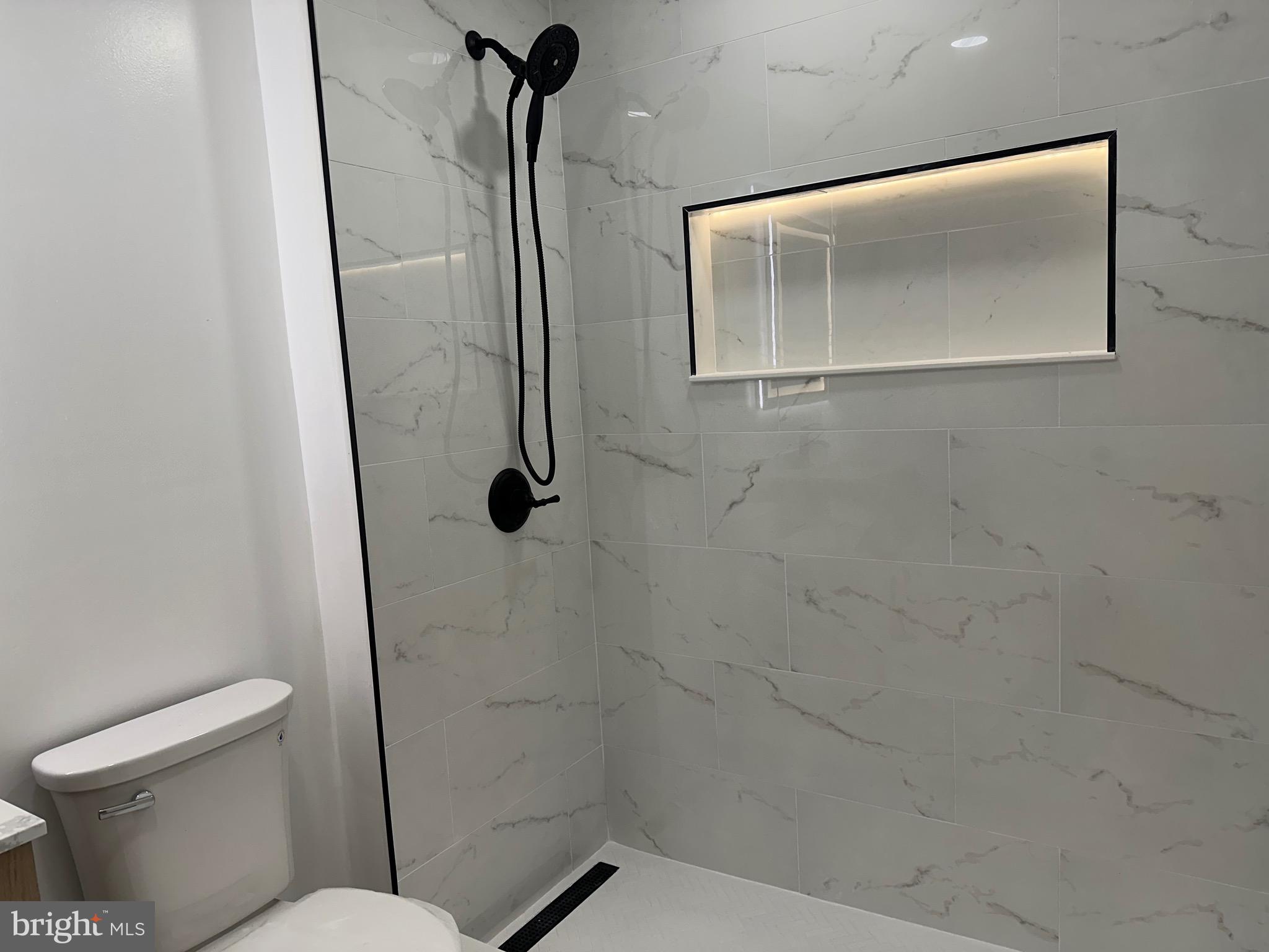 GERMANTOWN PARK - Residential Lease