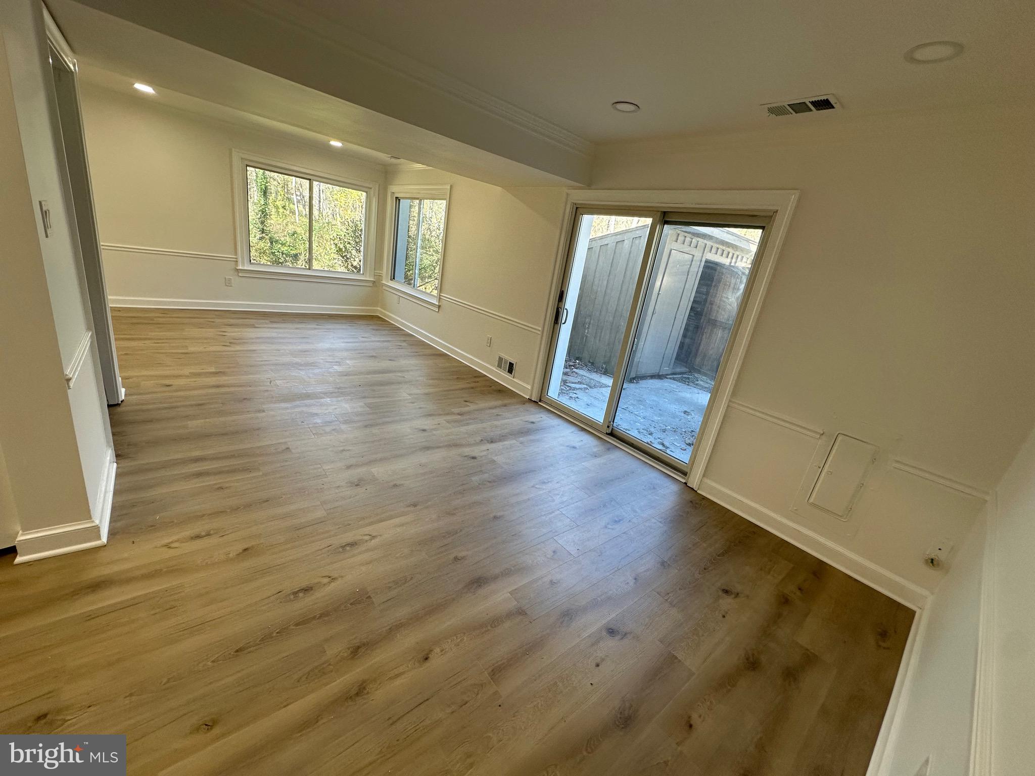 GERMANTOWN PARK - Residential Lease