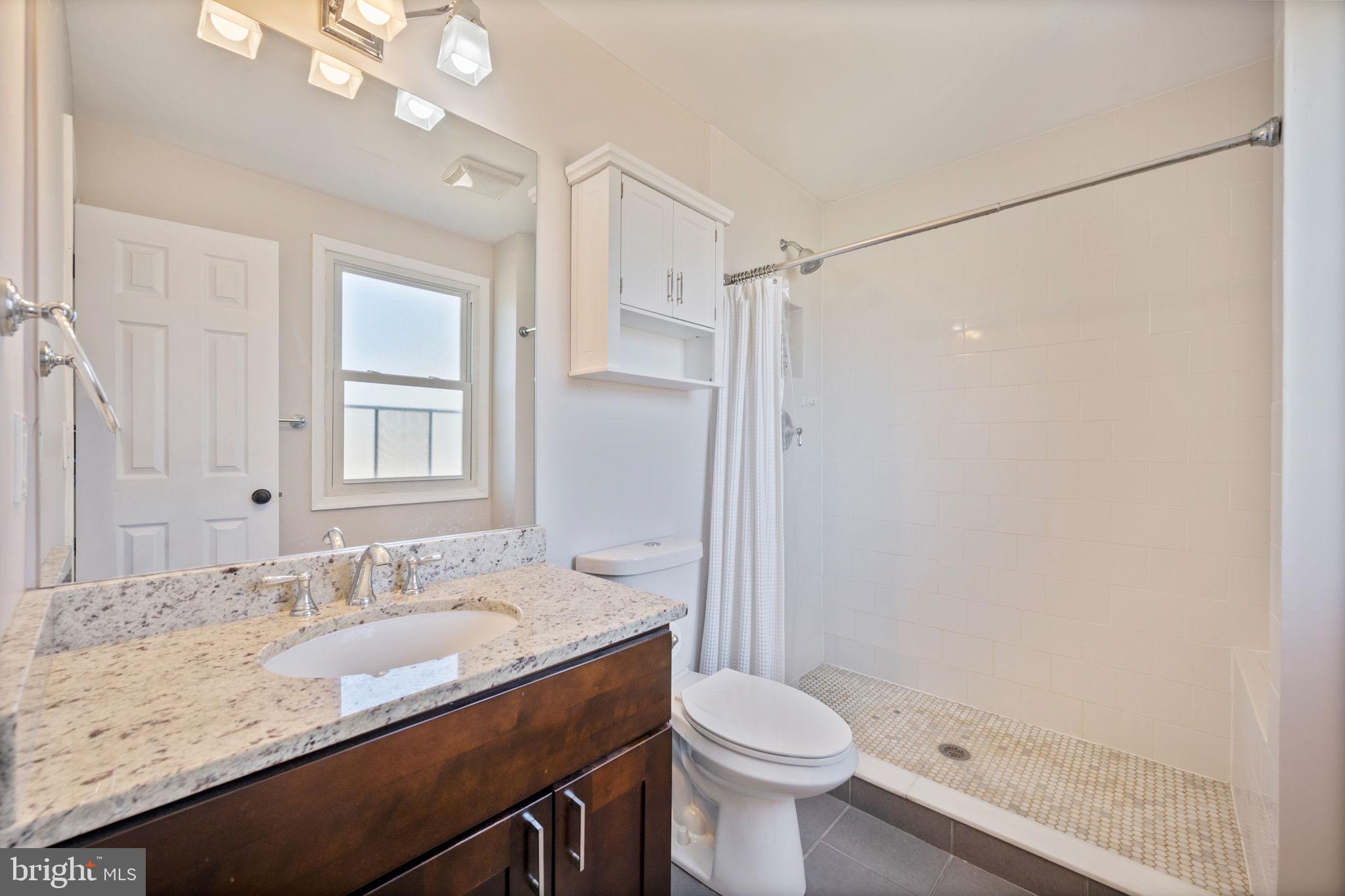 YORK MANOR - Residential