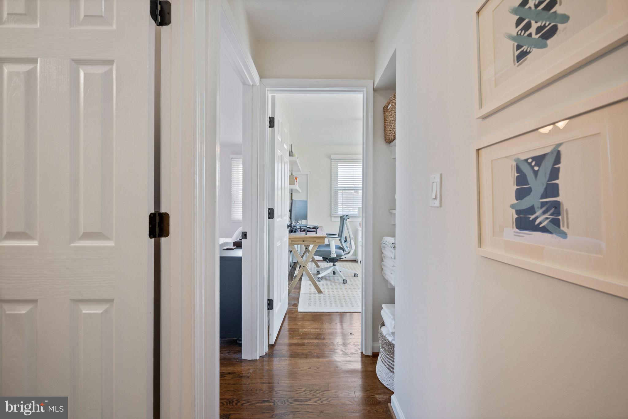 YORK MANOR - Residential