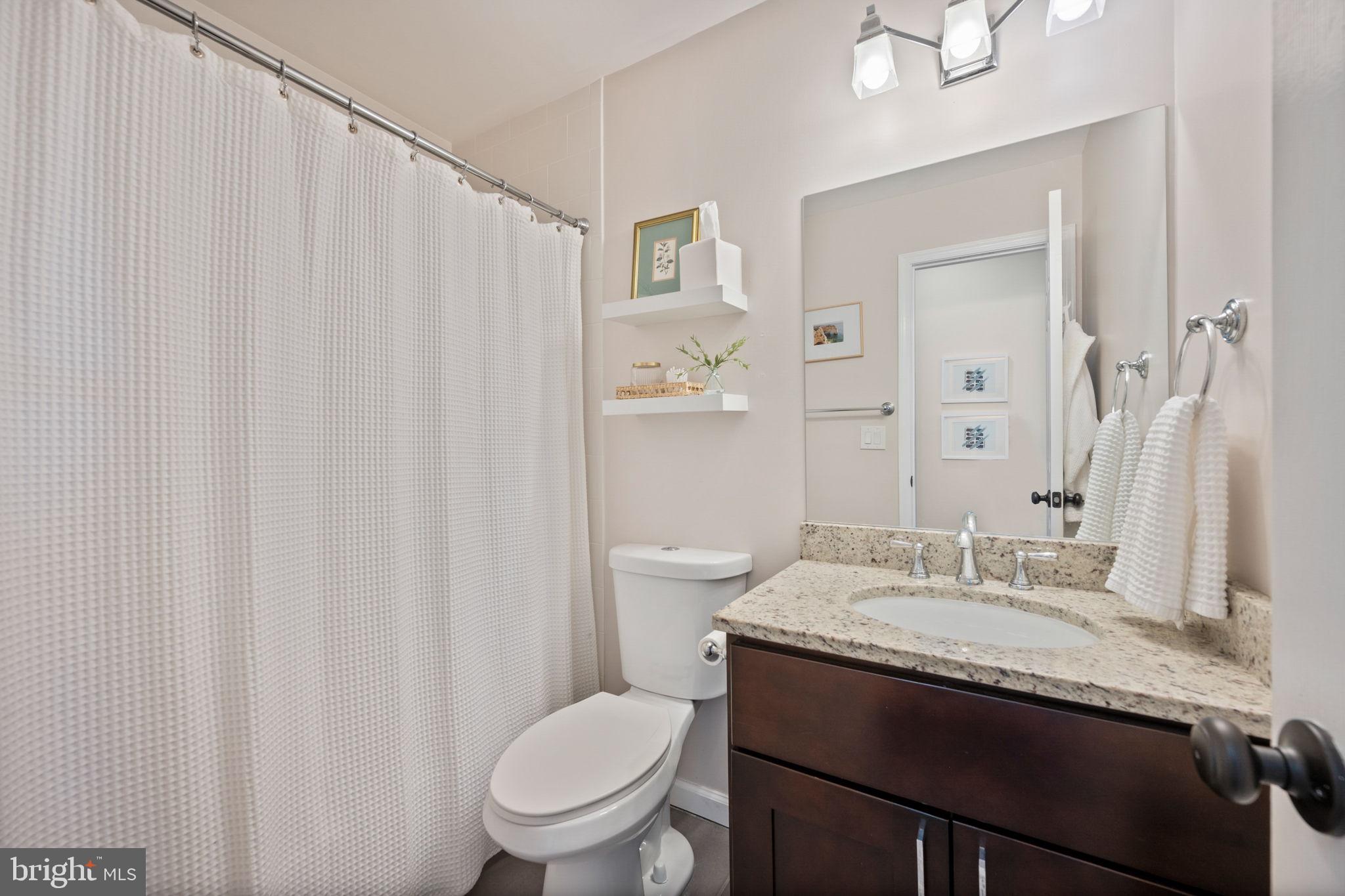 YORK MANOR - Residential