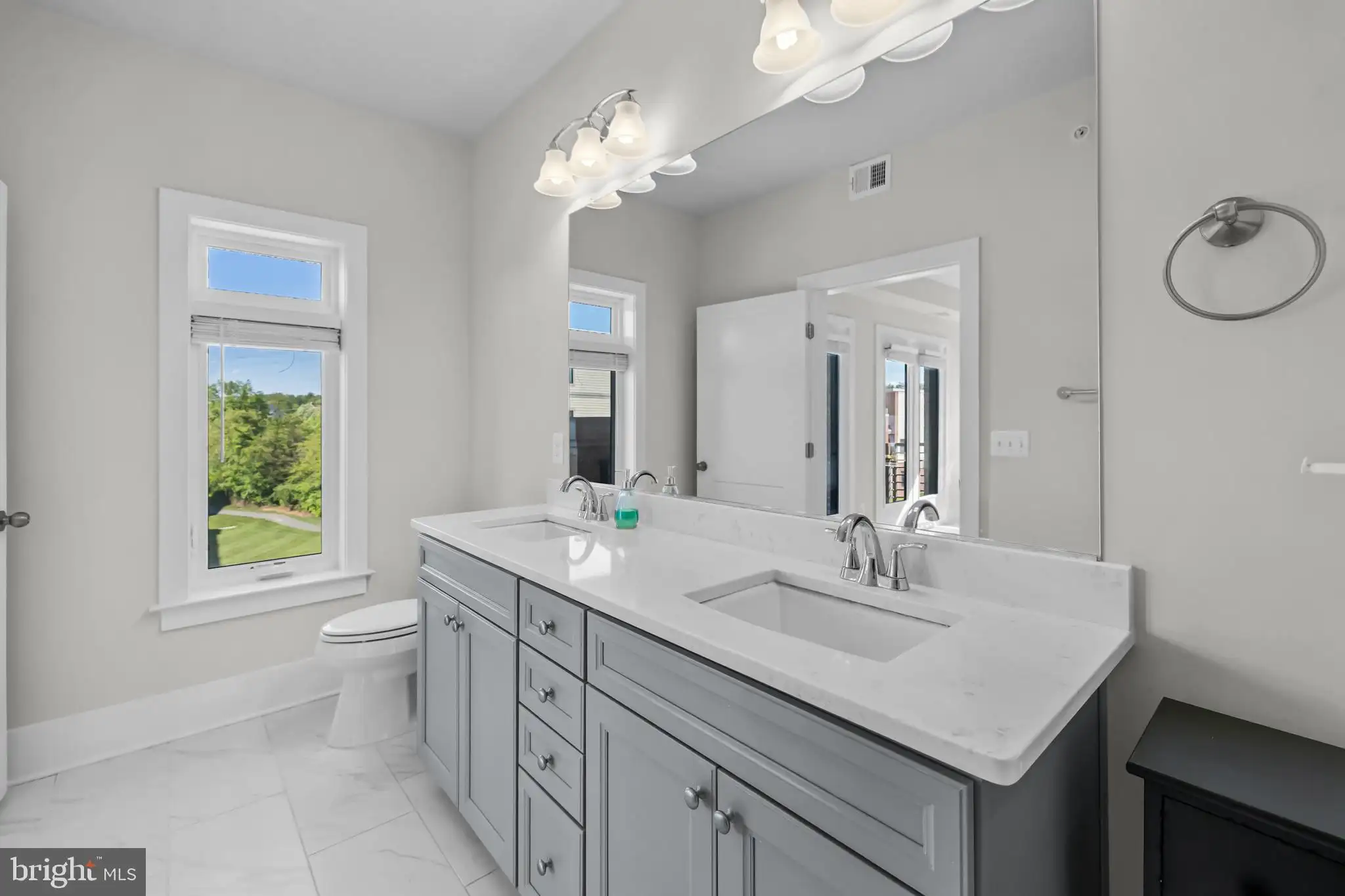 Additional image 84 of 43071 Track Bed Terrace, Ashburn, VA 20147