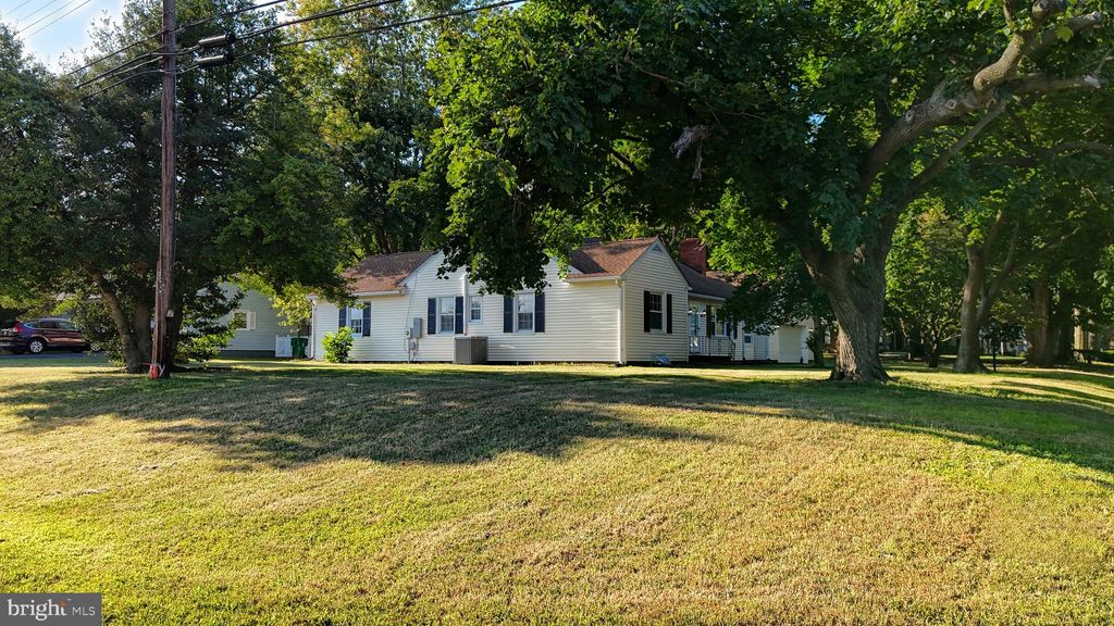 Photo of 2043 Highland Avenue, DOVER, DE 19901 (MLS # DEKT2040770)