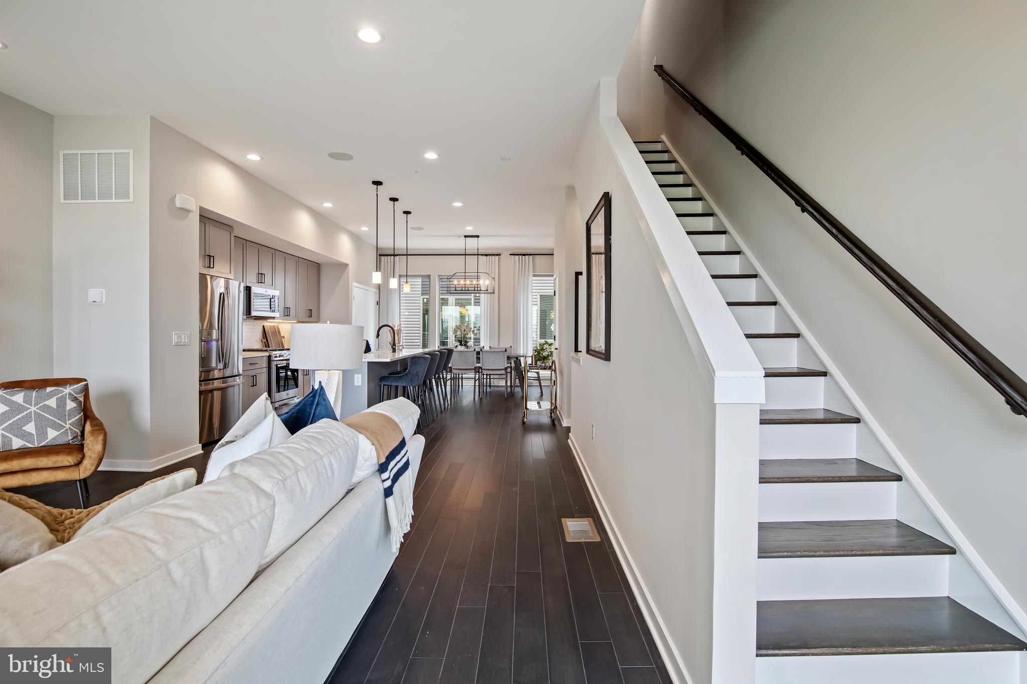 NORTHBANK - Residential