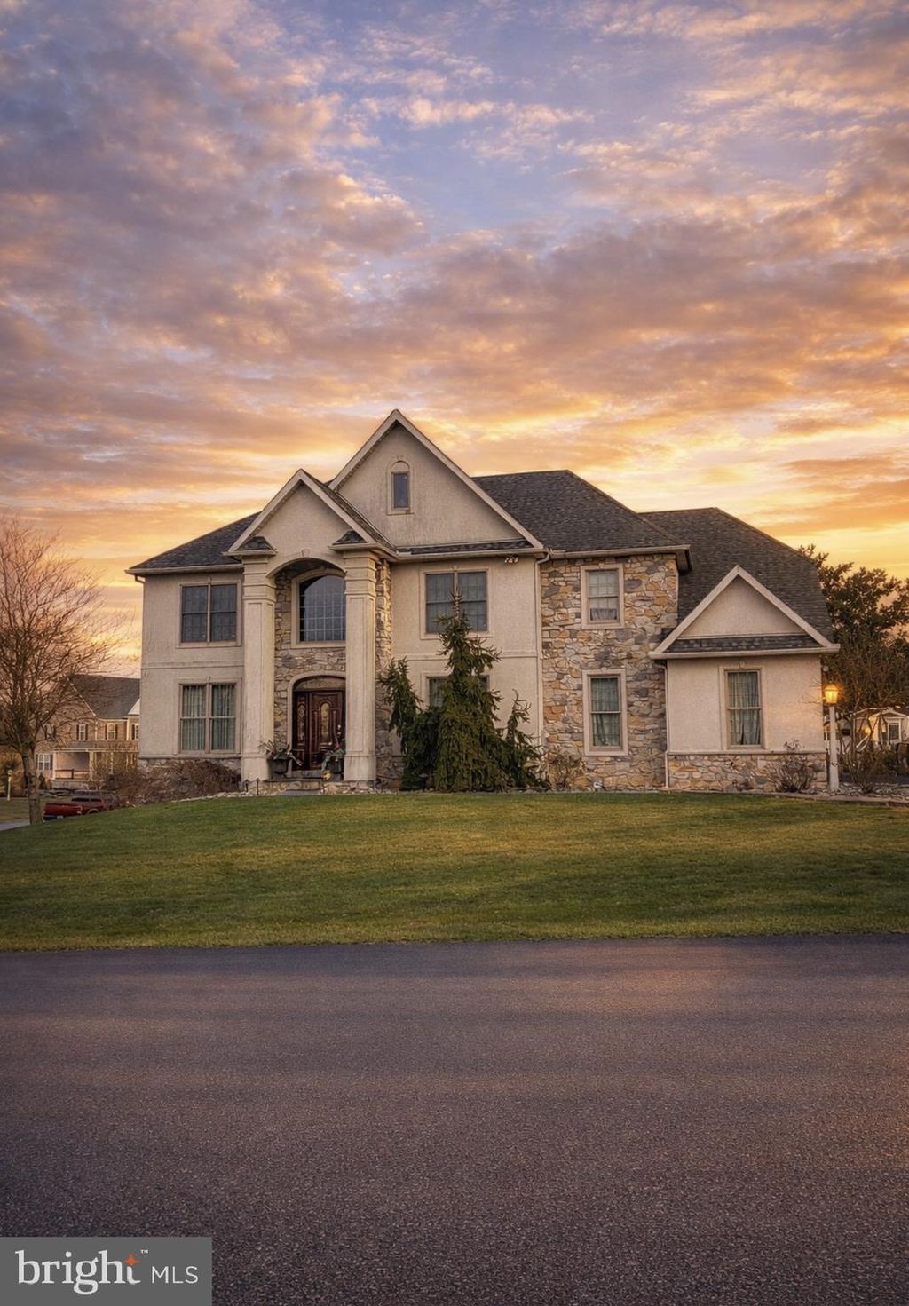 Photo of 54 Ridgefield Drive, LANCASTER, PA 17602 (MLS # PALA2081698)