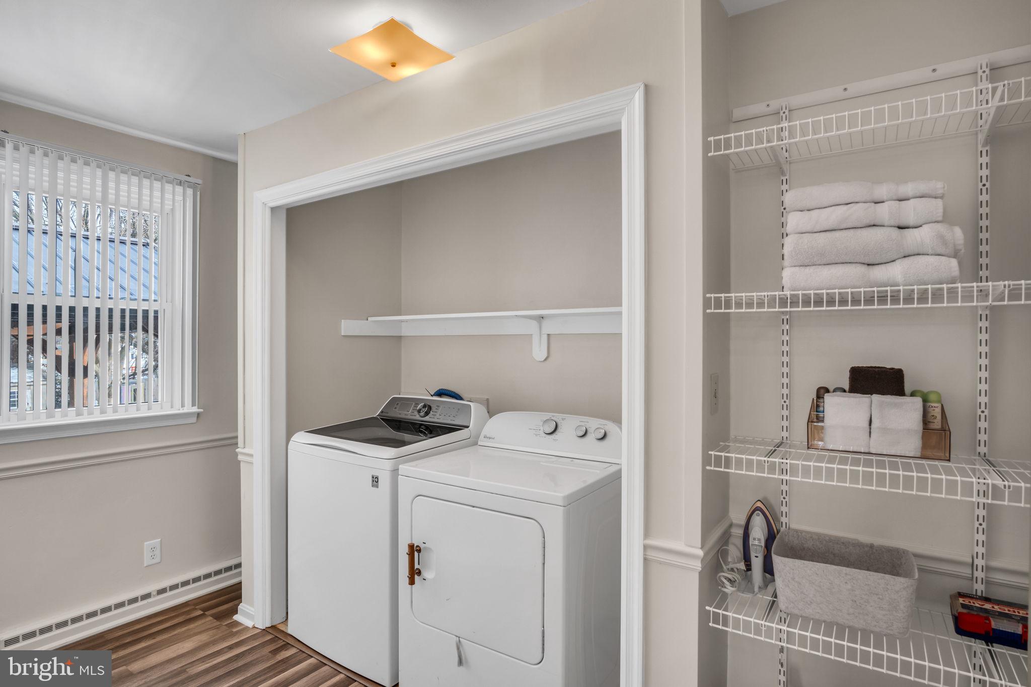 SCHLUSSER VILLAGE - Residential