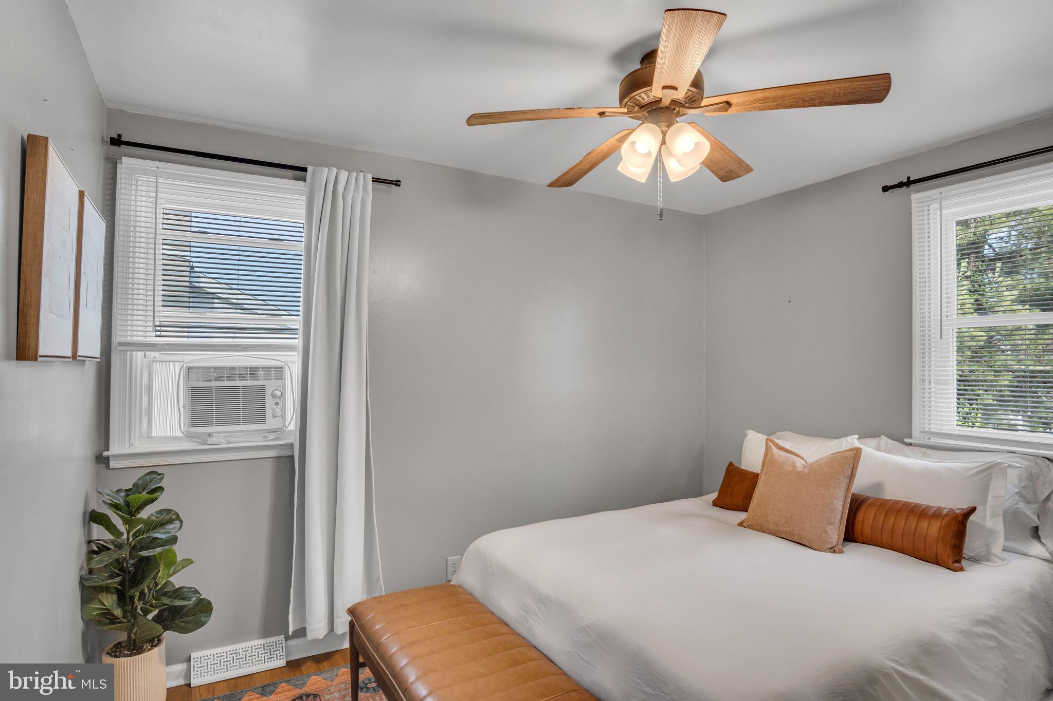 SCHLUSSER VILLAGE - Residential