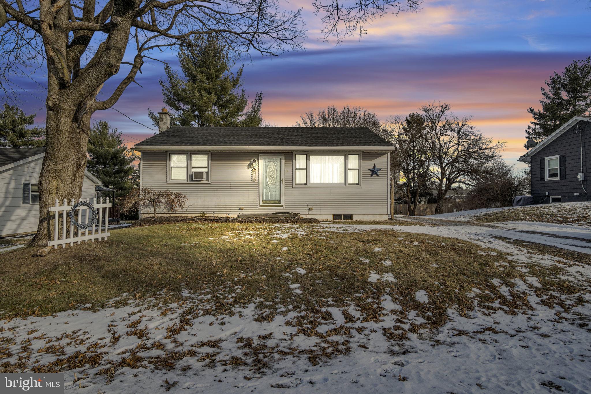 SCHLUSSER VILLAGE - Residential