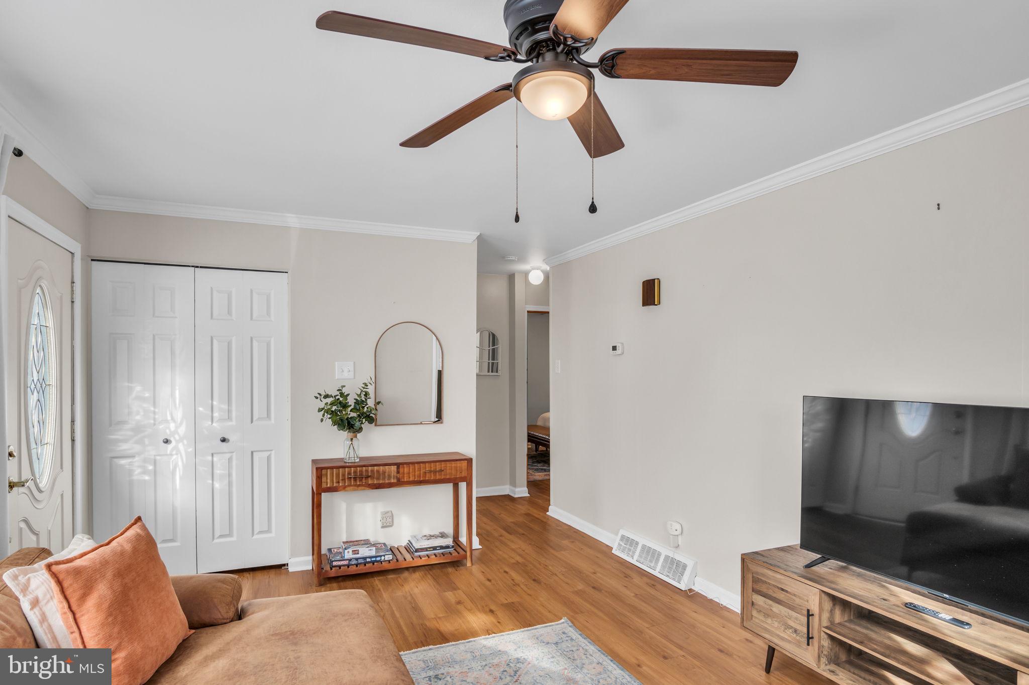 SCHLUSSER VILLAGE - Residential