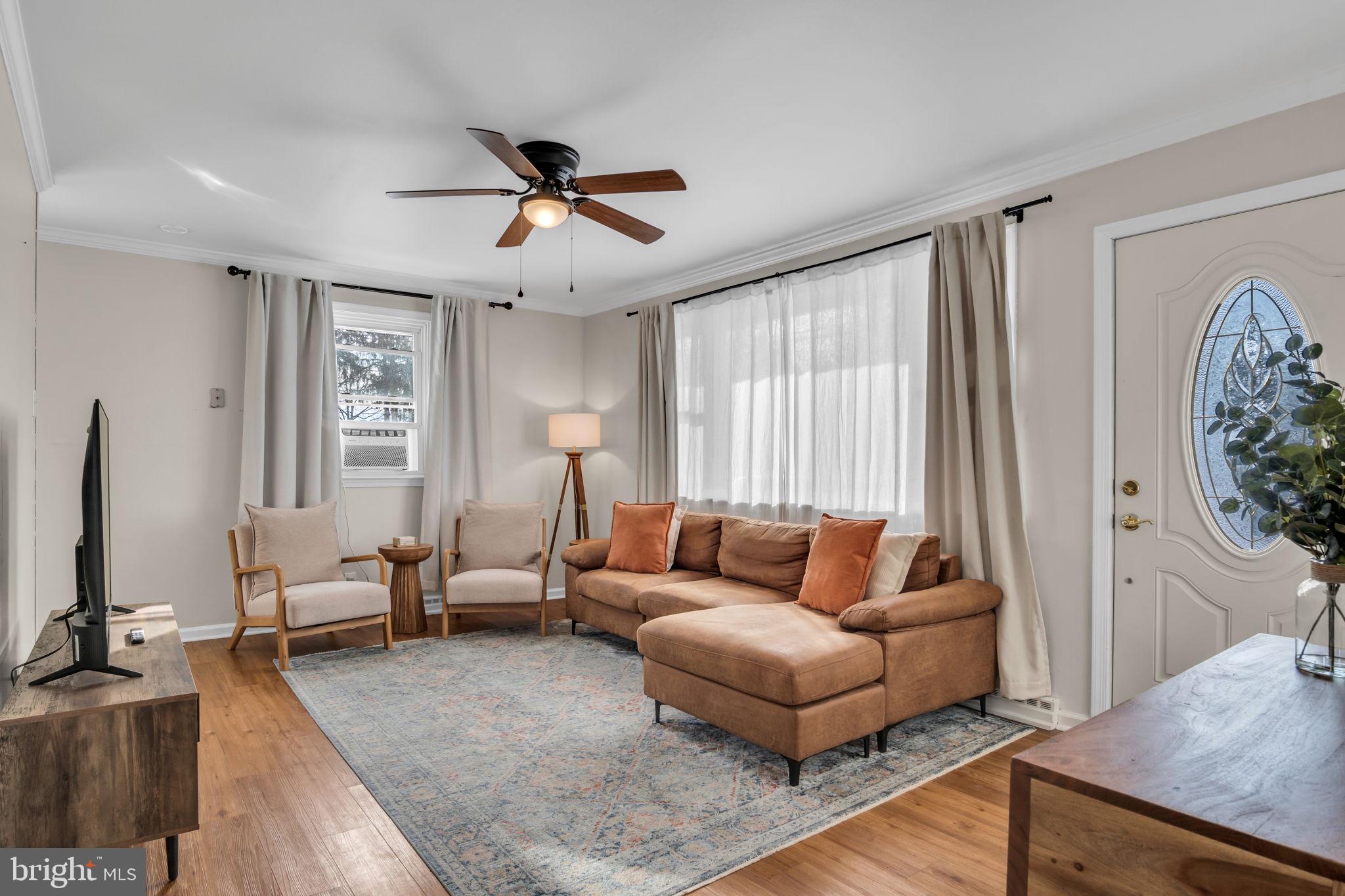 SCHLUSSER VILLAGE - Residential