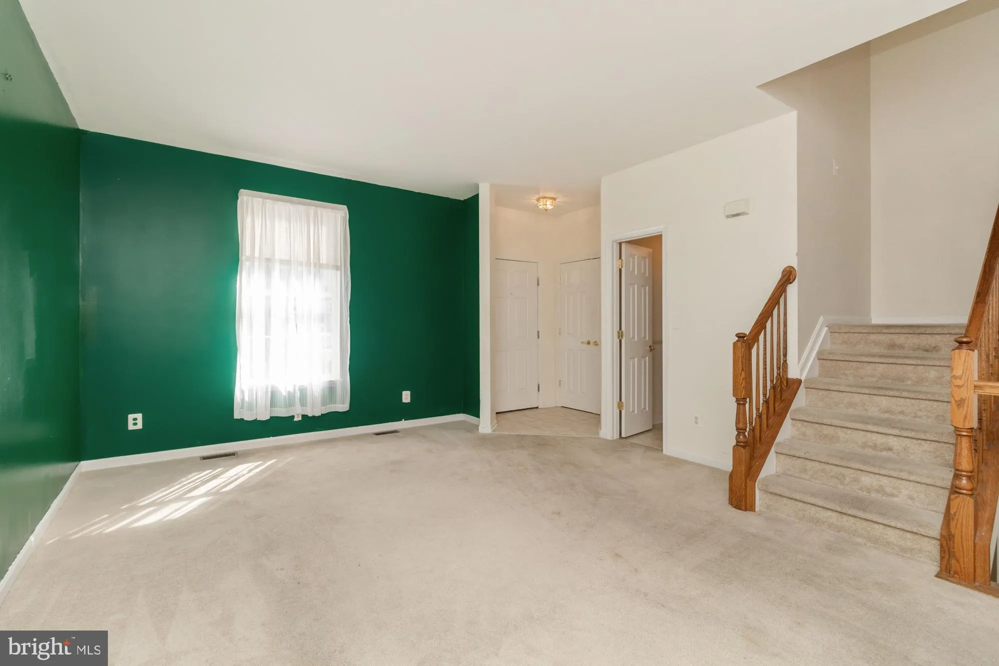 York, Pennsylvania 17408, United States, 3 Bedrooms Bedrooms, ,3 BathroomsBathrooms,Residential,Pending,79943