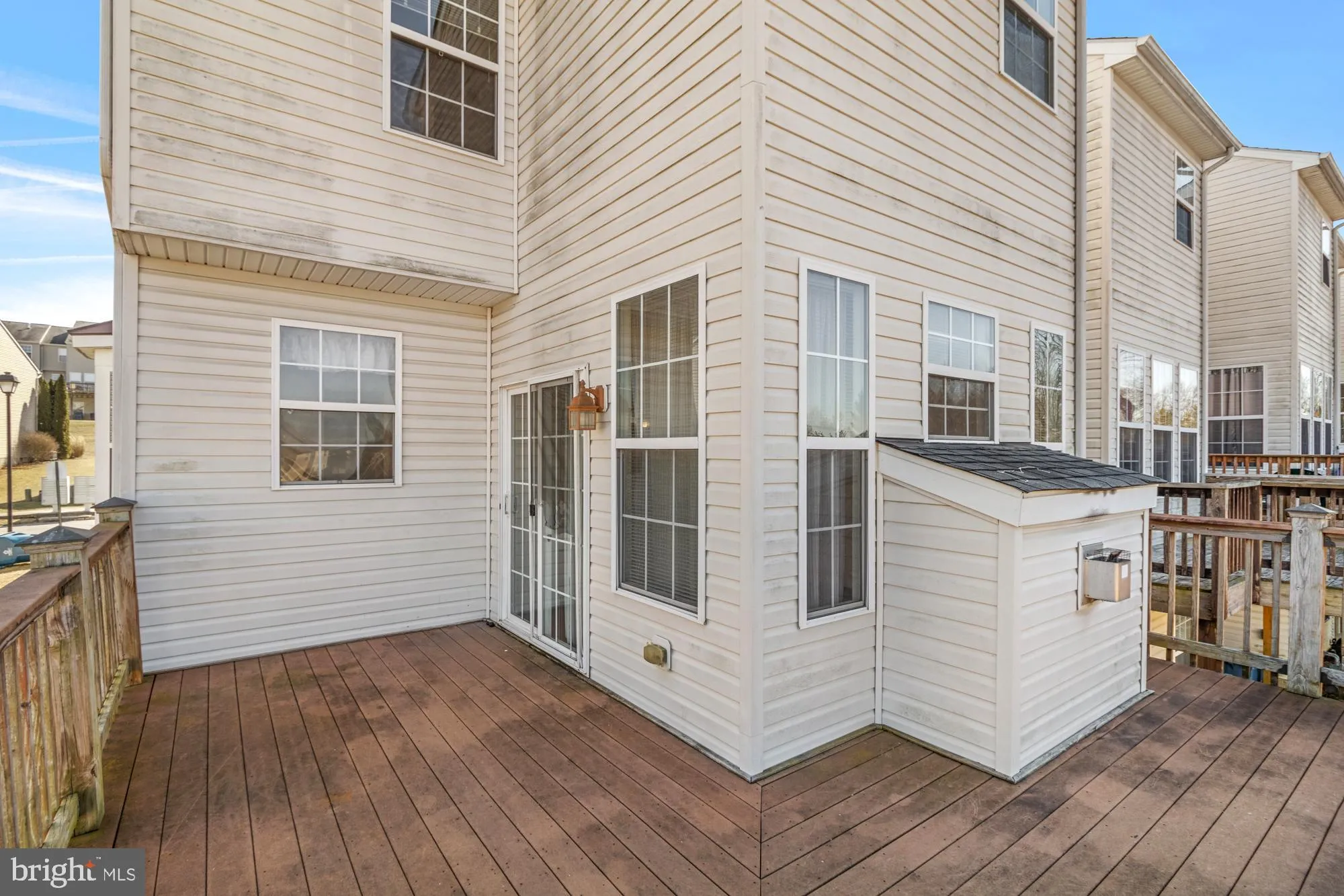 York, Pennsylvania 17408, United States, 3 Bedrooms Bedrooms, ,3 BathroomsBathrooms,Residential,Pending,79943