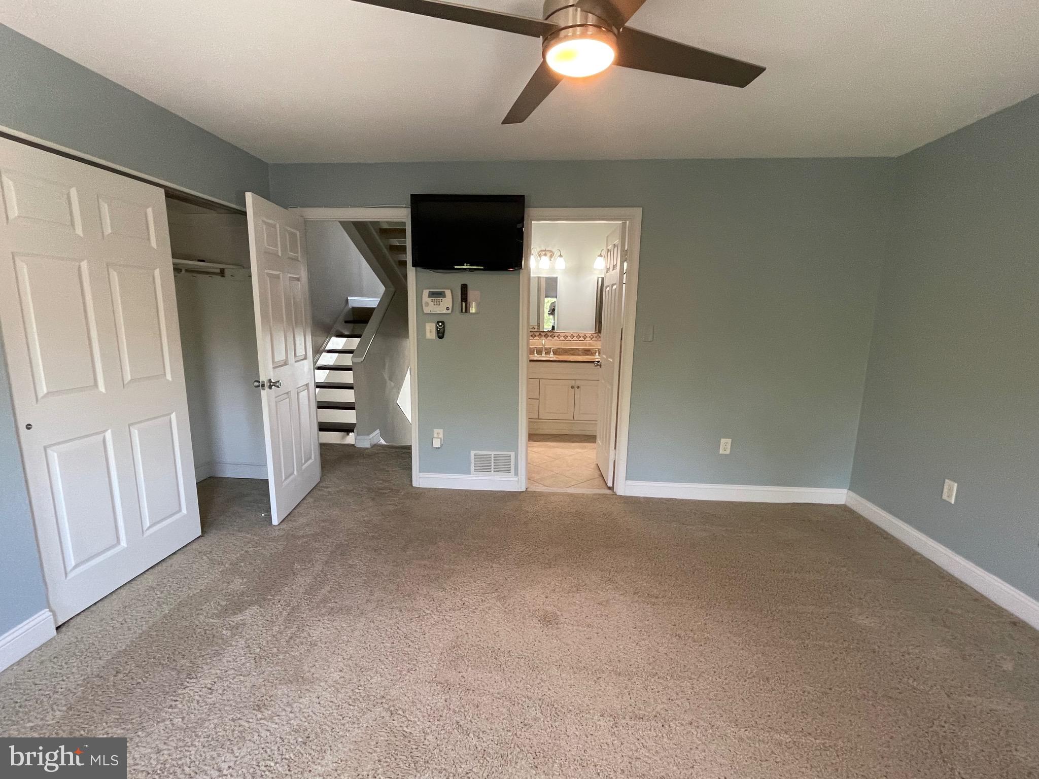 ANCHORAGE TOWERS - Residential Lease