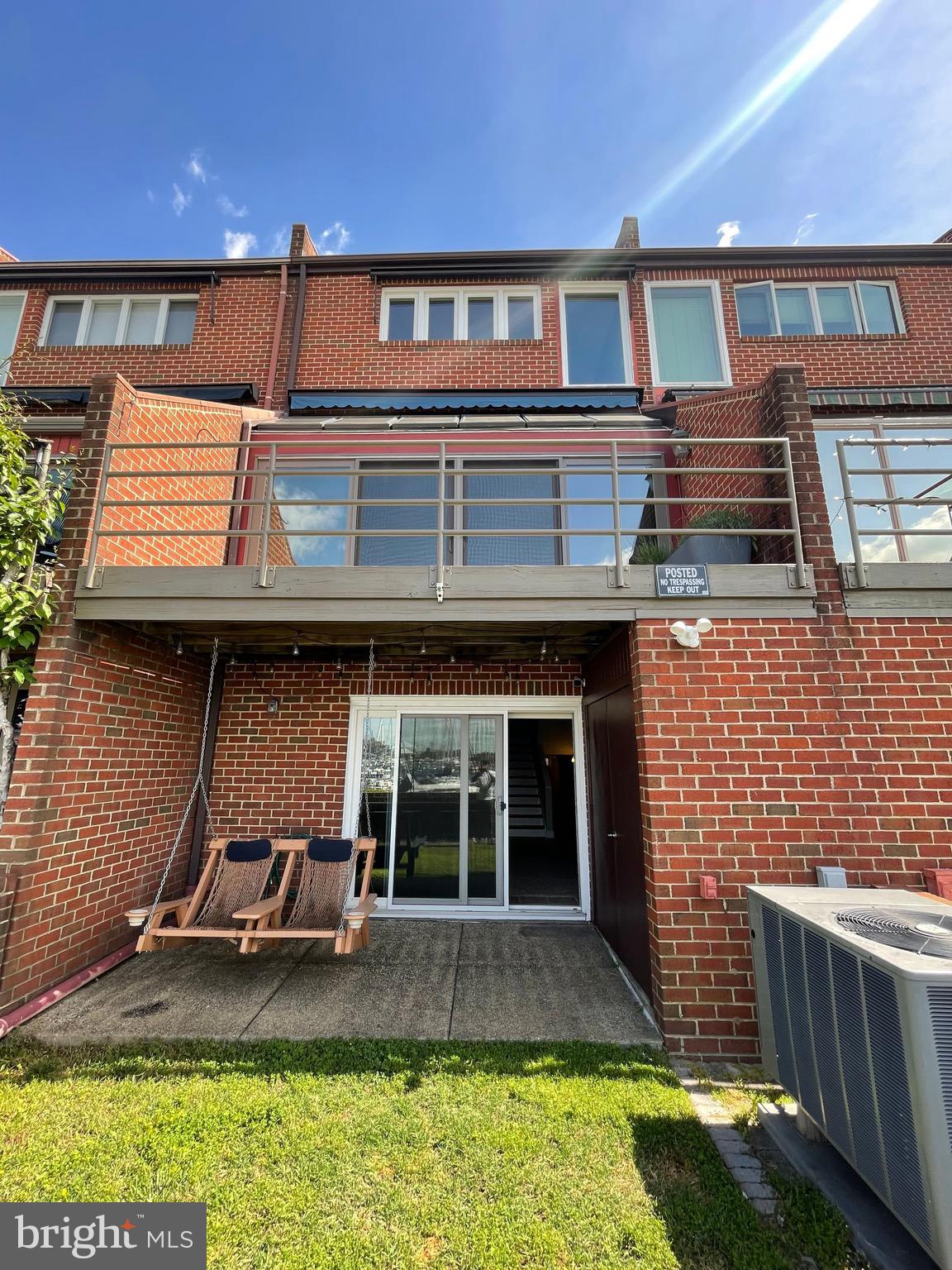 ANCHORAGE TOWERS - Residential Lease