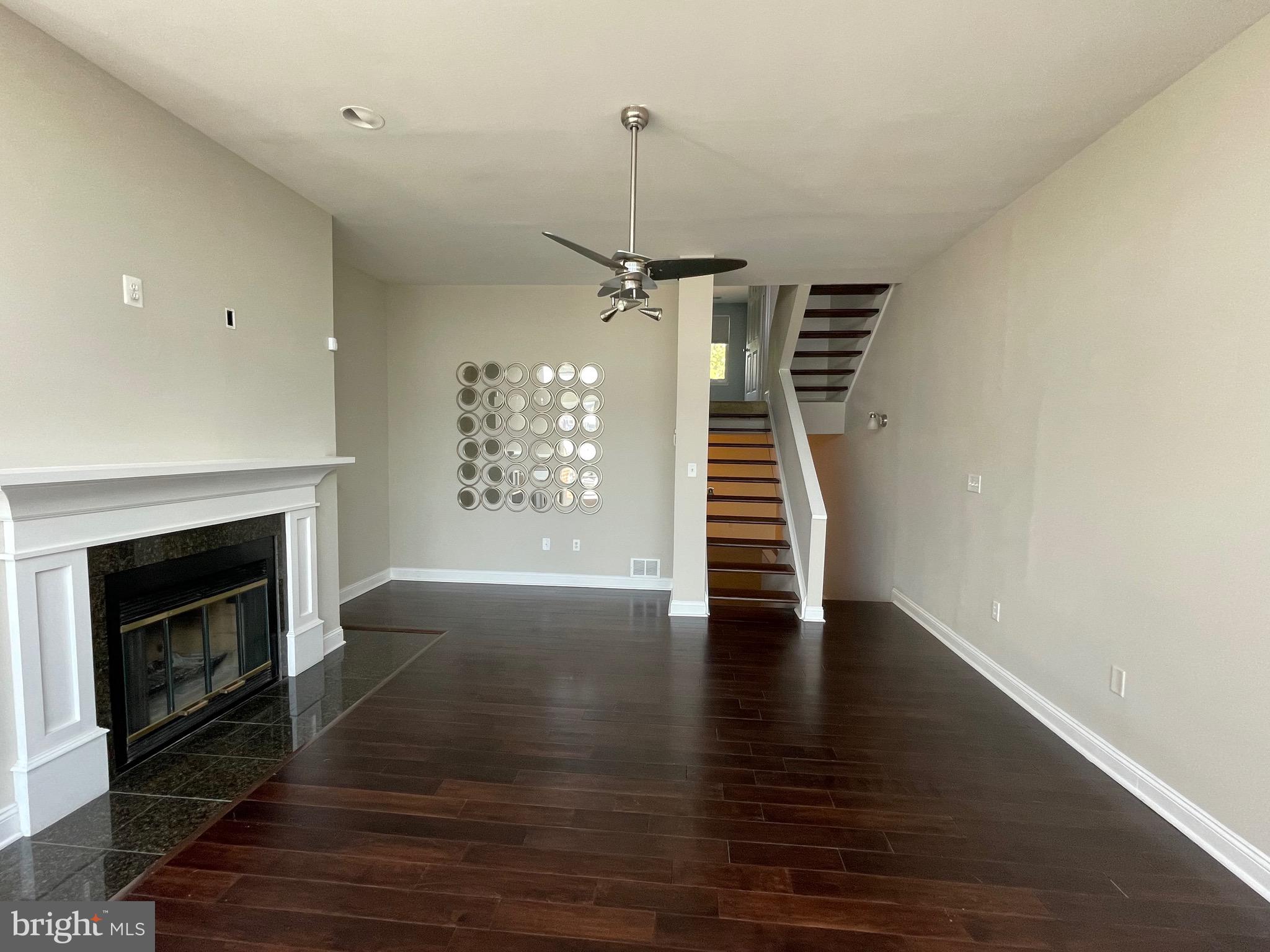 ANCHORAGE TOWERS - Residential Lease