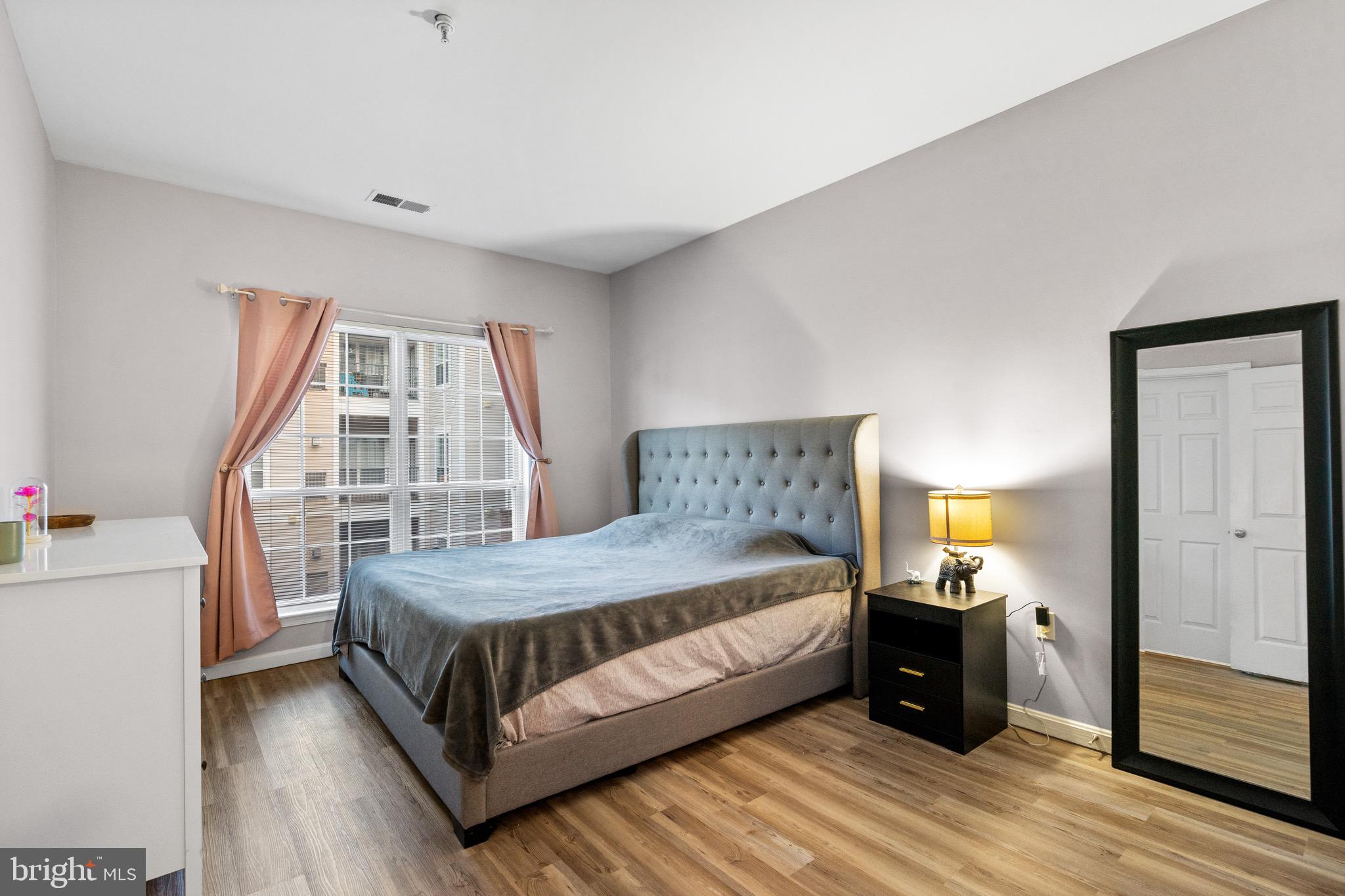 EXCHANGE AT VAN DORN - Residential Lease