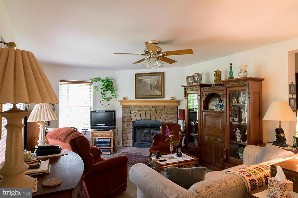 OAK FOREST - Residential