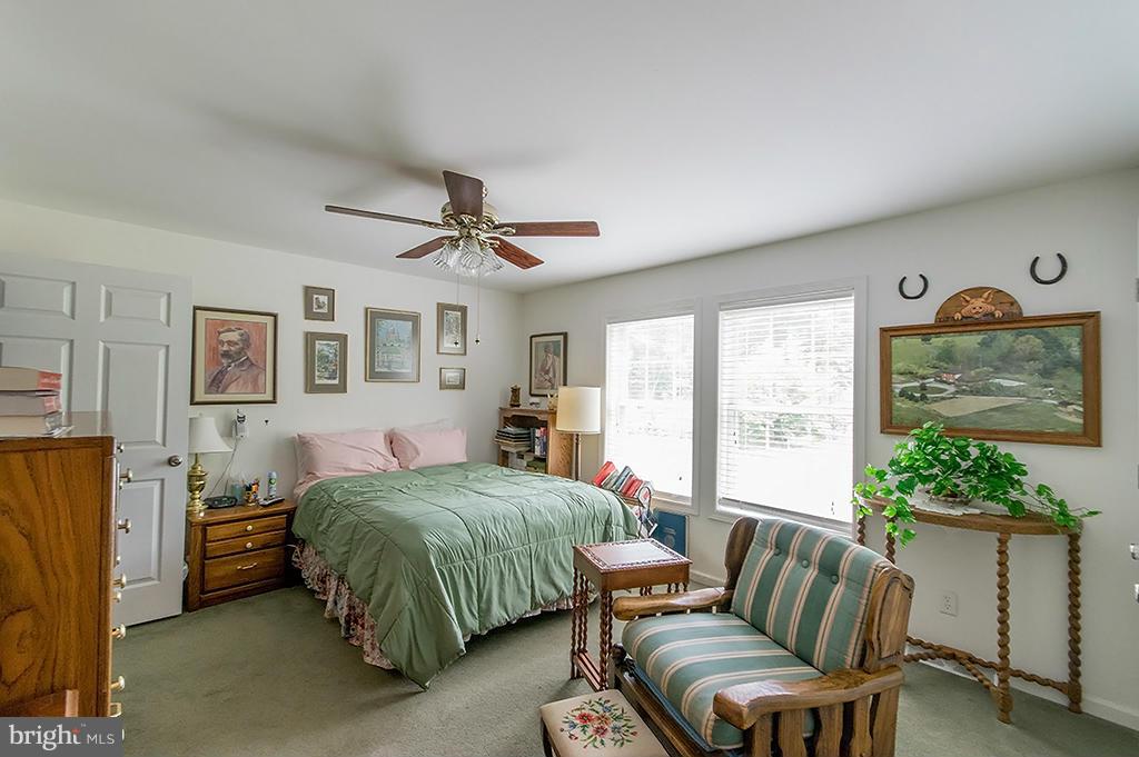 OAK FOREST - Residential