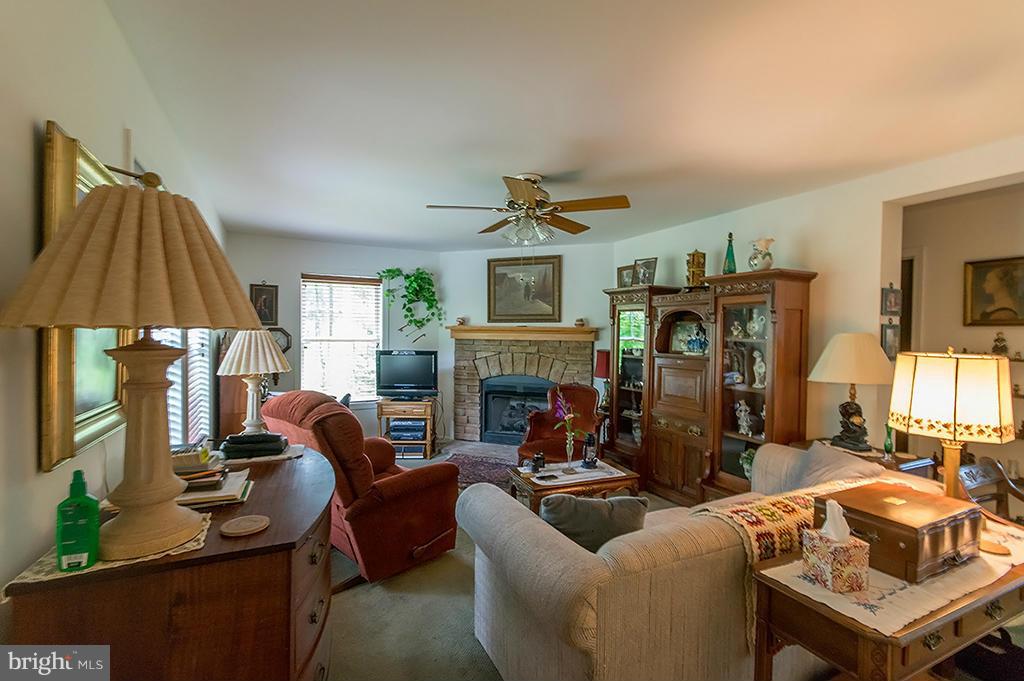 OAK FOREST - Residential