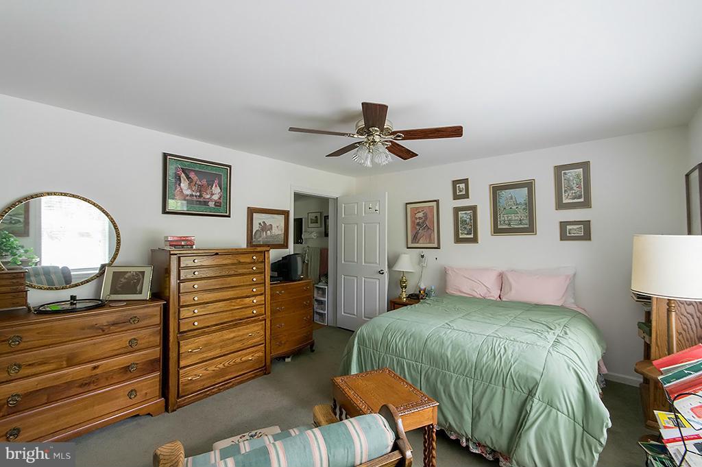 OAK FOREST - Residential