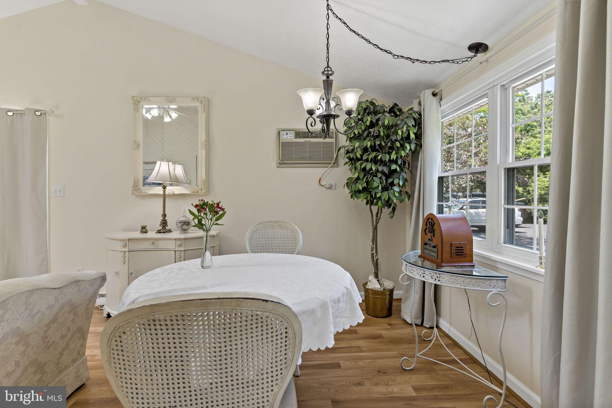 DEERWOOD - Residential